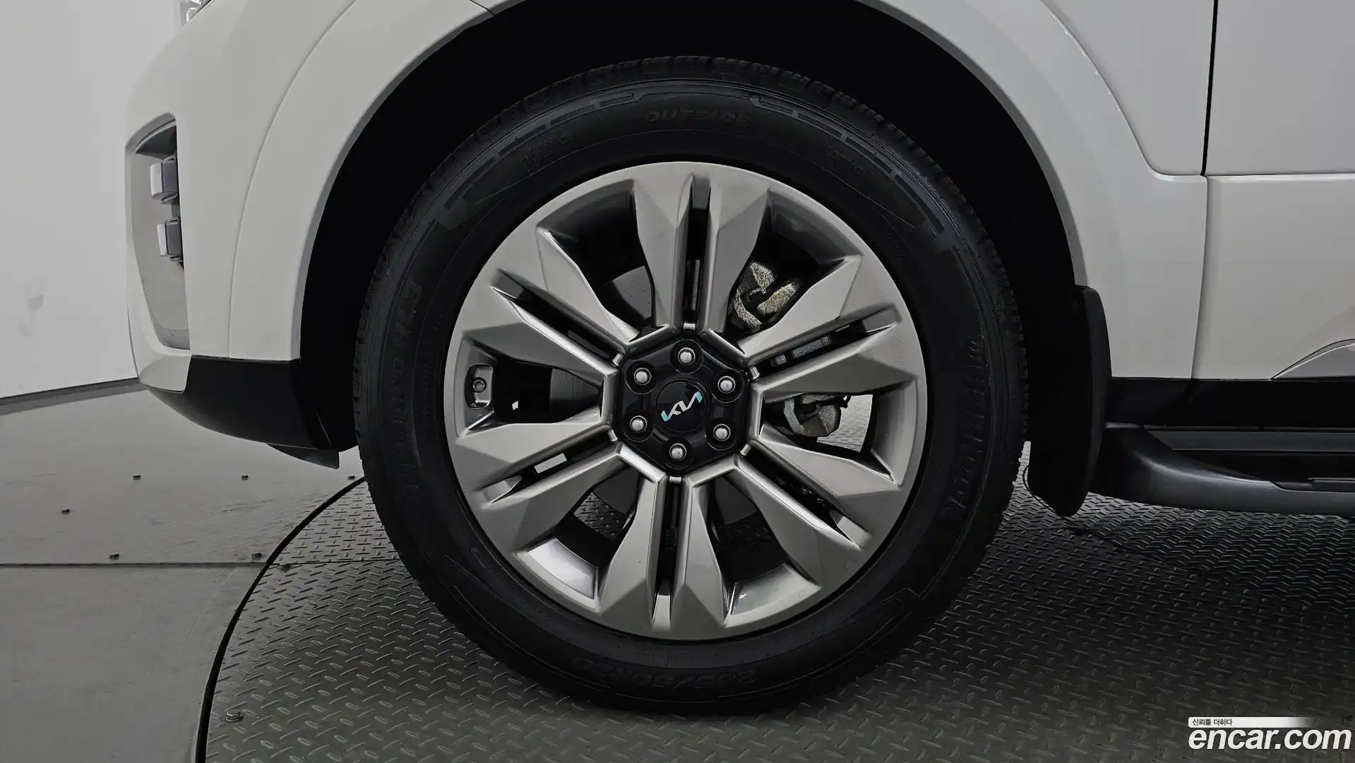 Mohave Kia 2023.6-OUTER-005