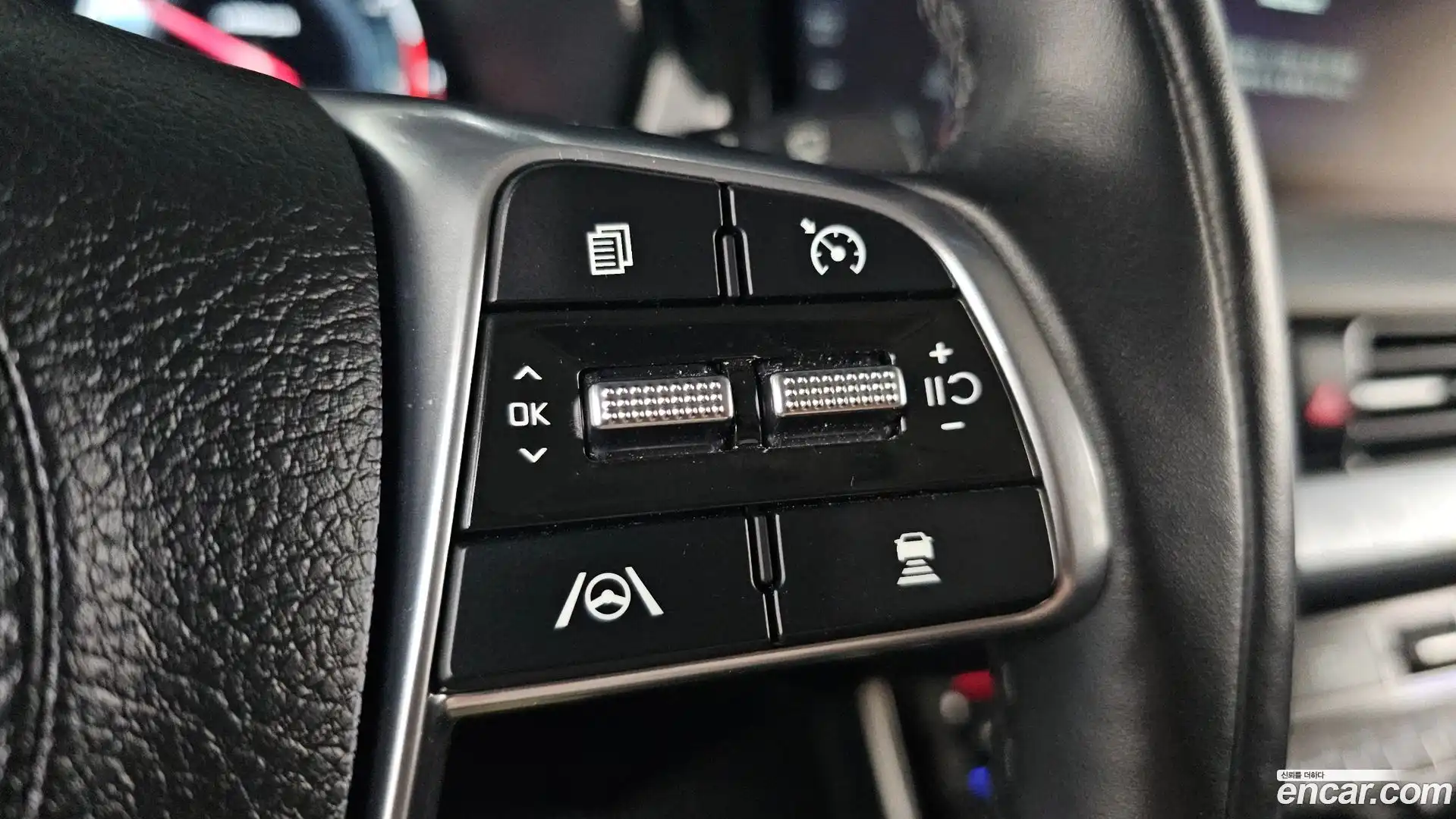Mohave Kia 2023.6-OPTION-043