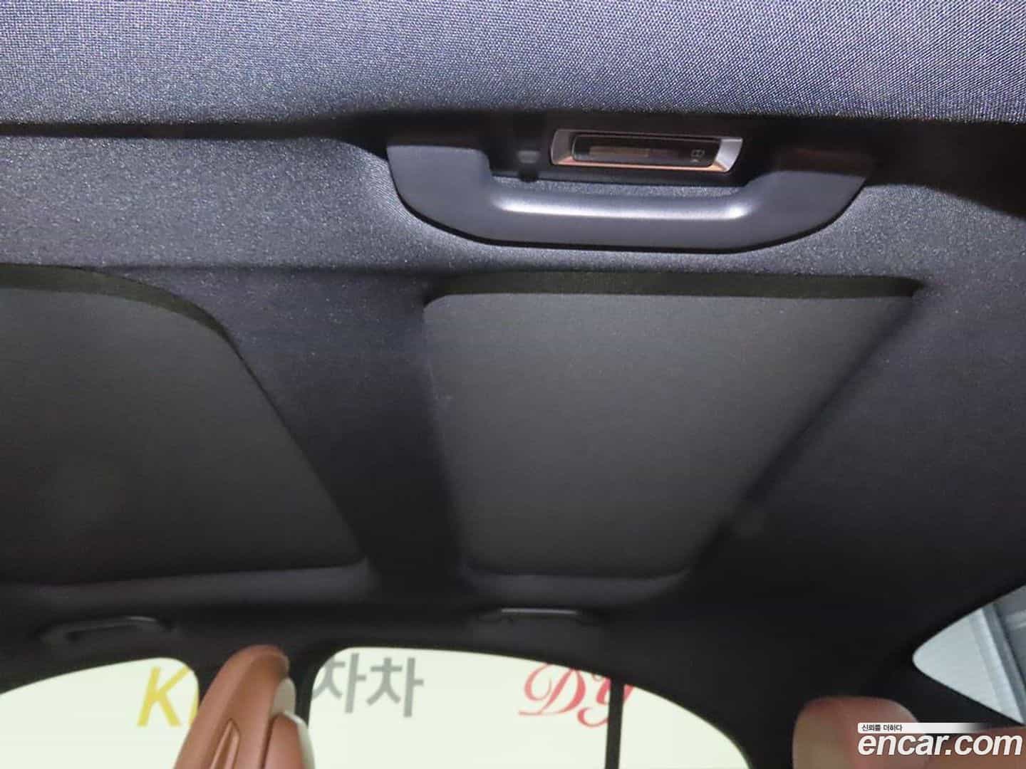 E-Class Mercedes-Benz 2025.9-OPTION-018