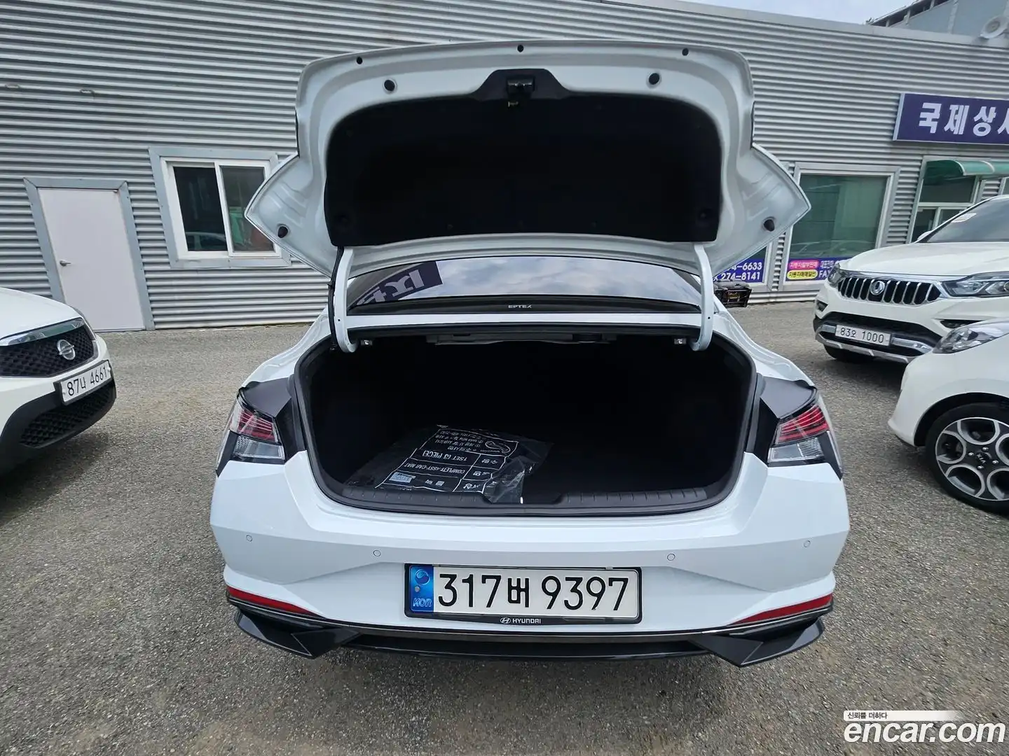 AVANTE Hyundai 2021.11-OPTION-015
