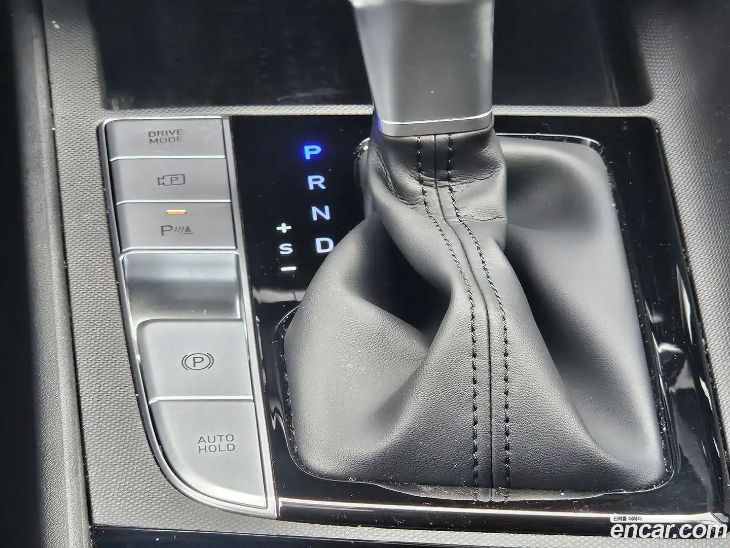 AVANTE Hyundai 2021.11-OPTION-019
