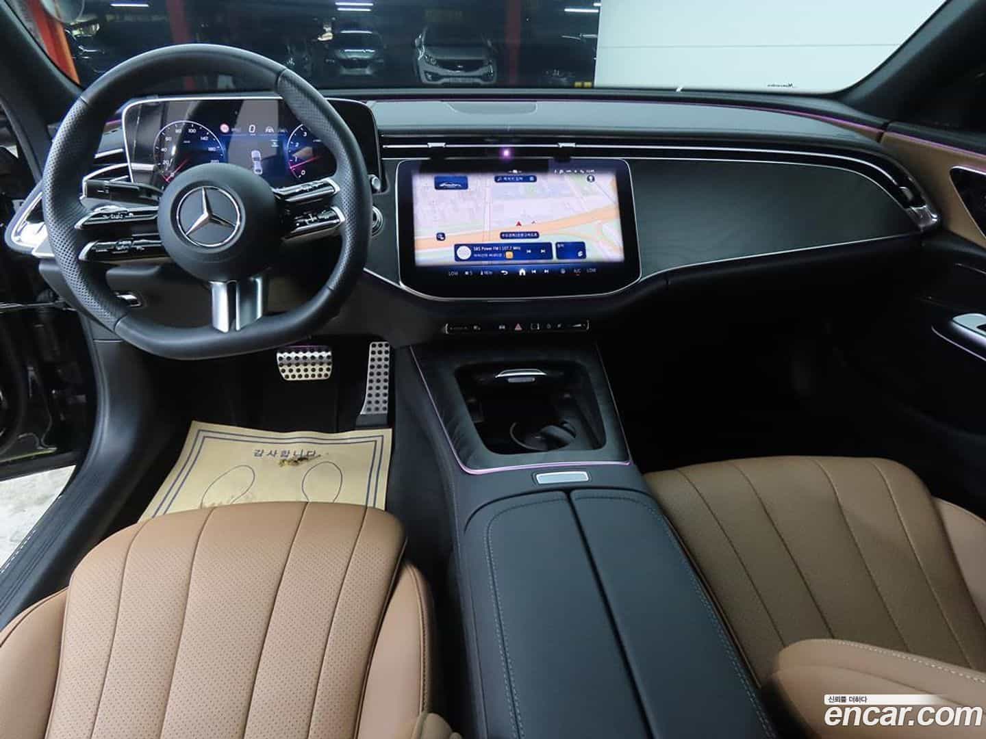 E-Class Mercedes-Benz 2025.9-INNER-007