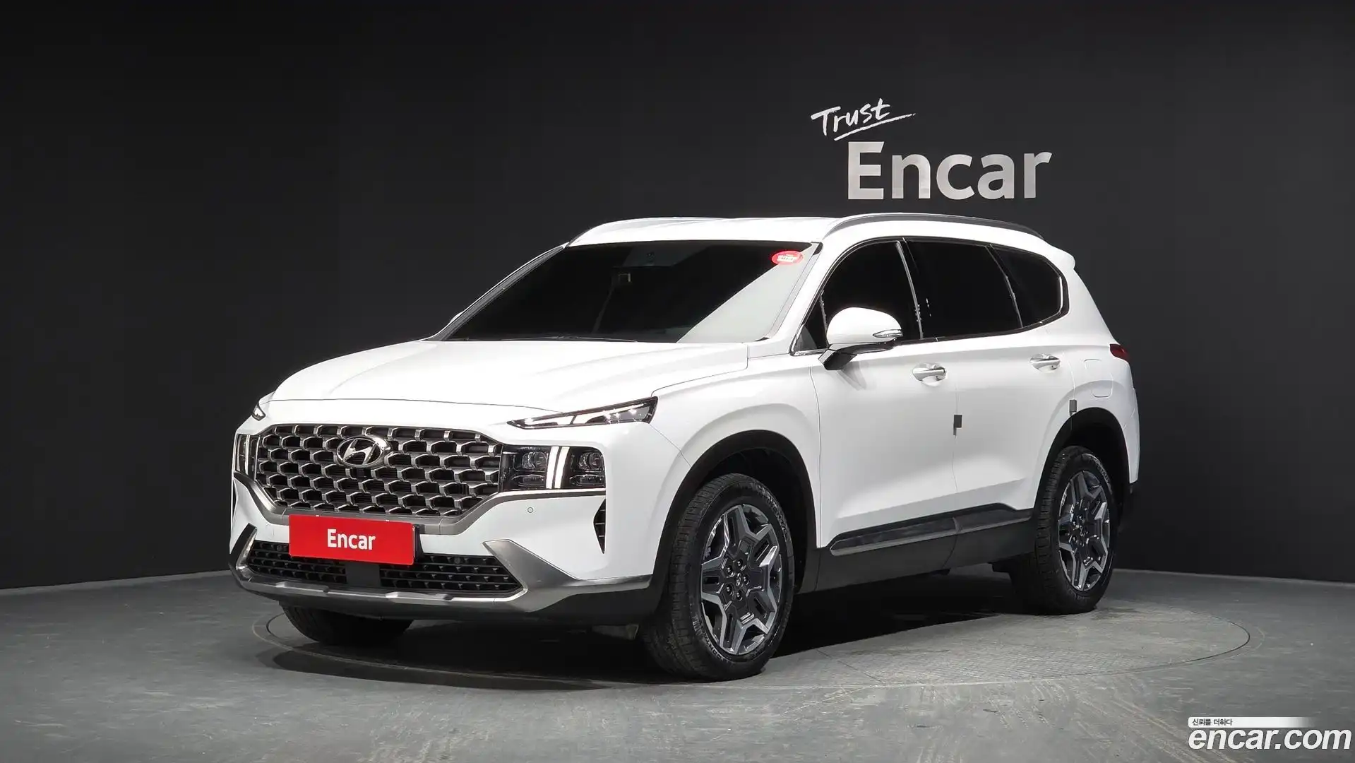Santafe Hyundai 2022.8-OUTER-001