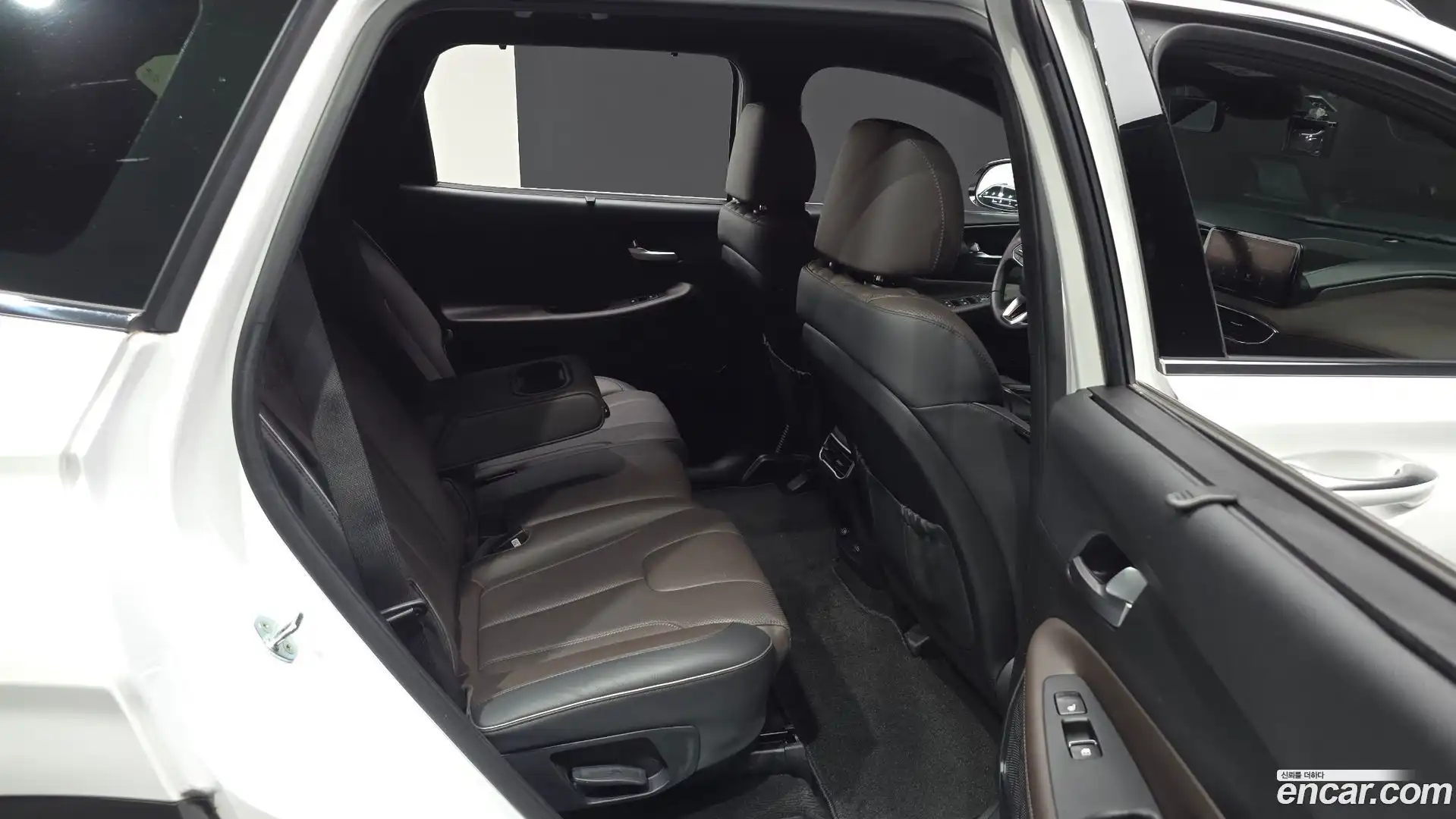 Santafe Hyundai 2022.8-OPTION-015