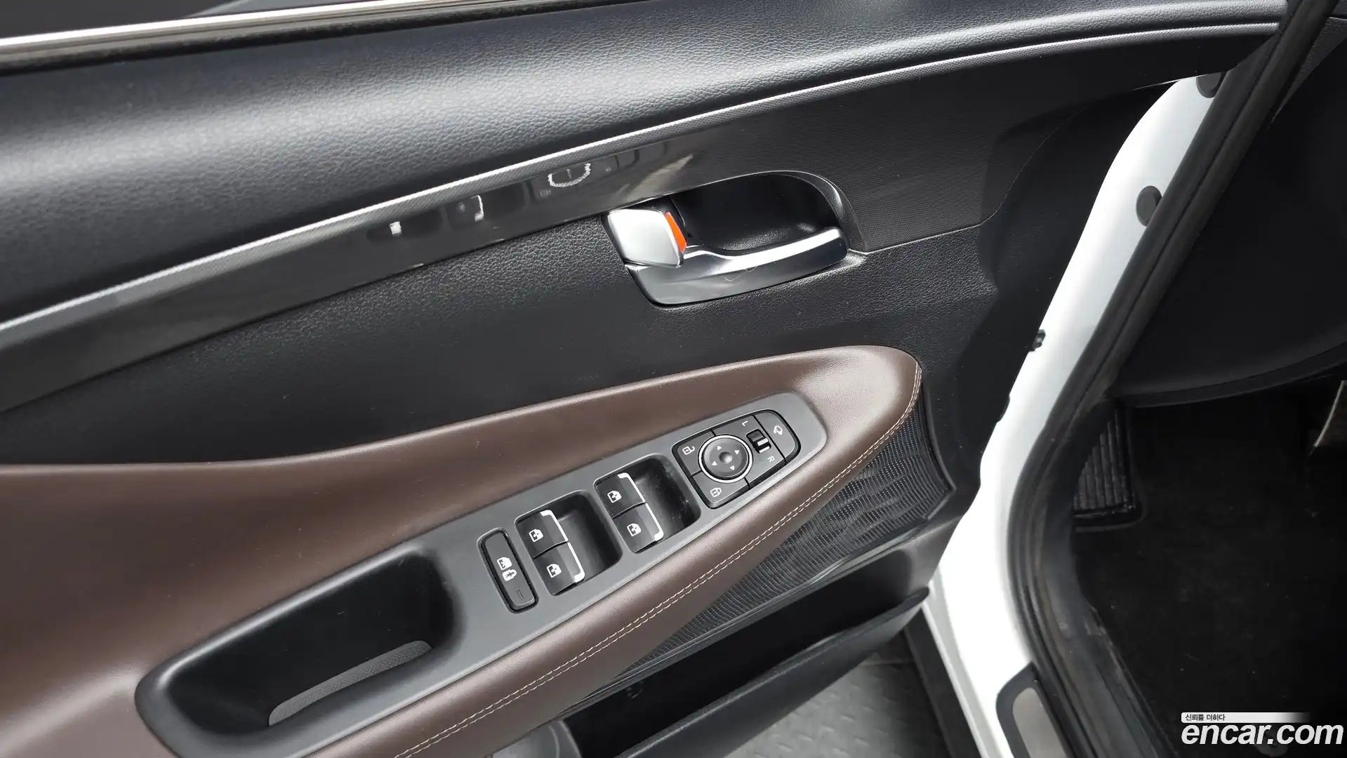 Santafe Hyundai 2022.8-OPTION-042