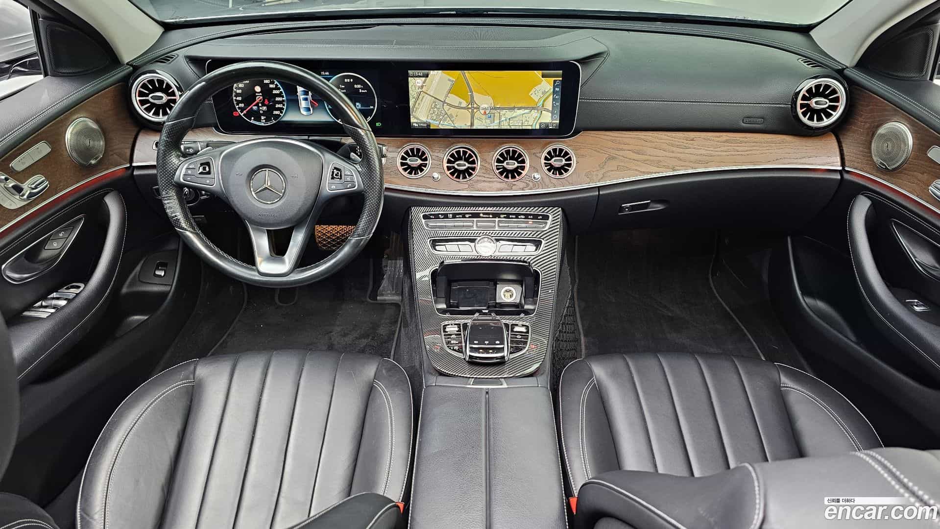 E-Class Mercedes-Benz 2017.0-INNER-007