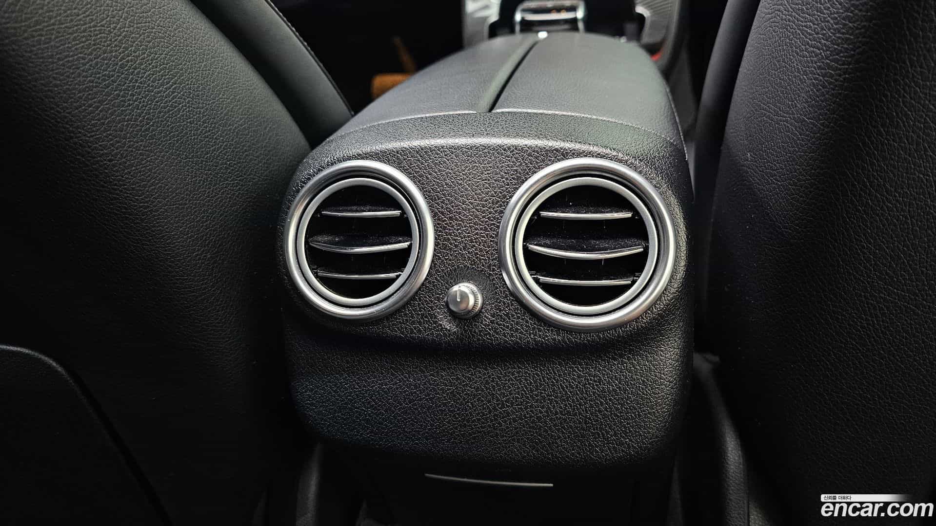 E-Class Mercedes-Benz 2017.0-OPTION-040