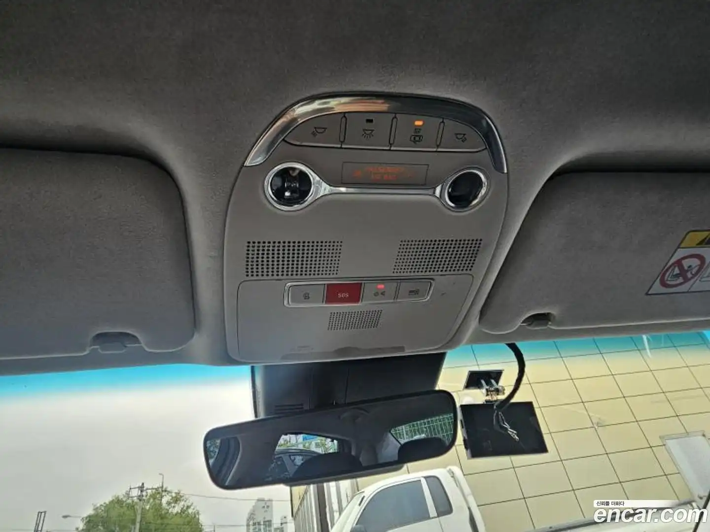 Grandeur Hyundai 2022.5-OPTION-017