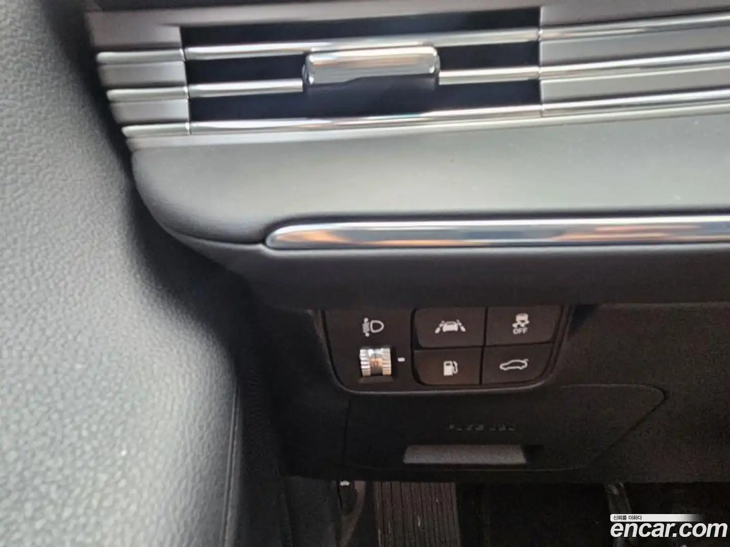 Grandeur Hyundai 2022.5-OPTION-018