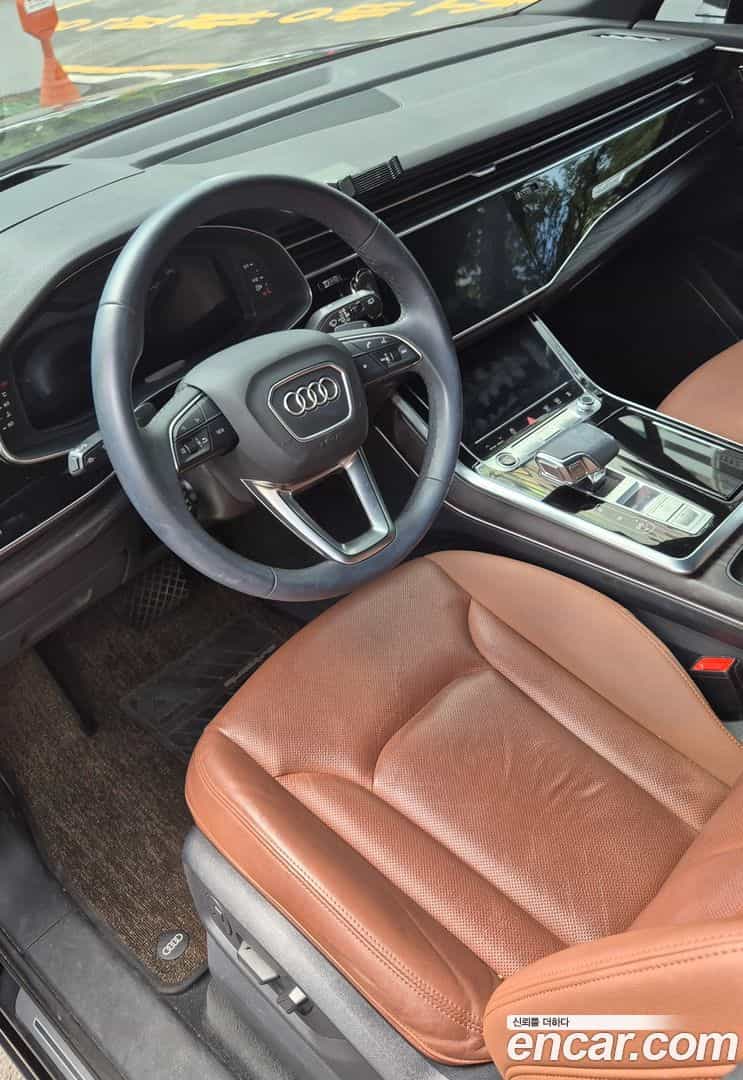 Q7 Audi 2021.2-OUTER-003