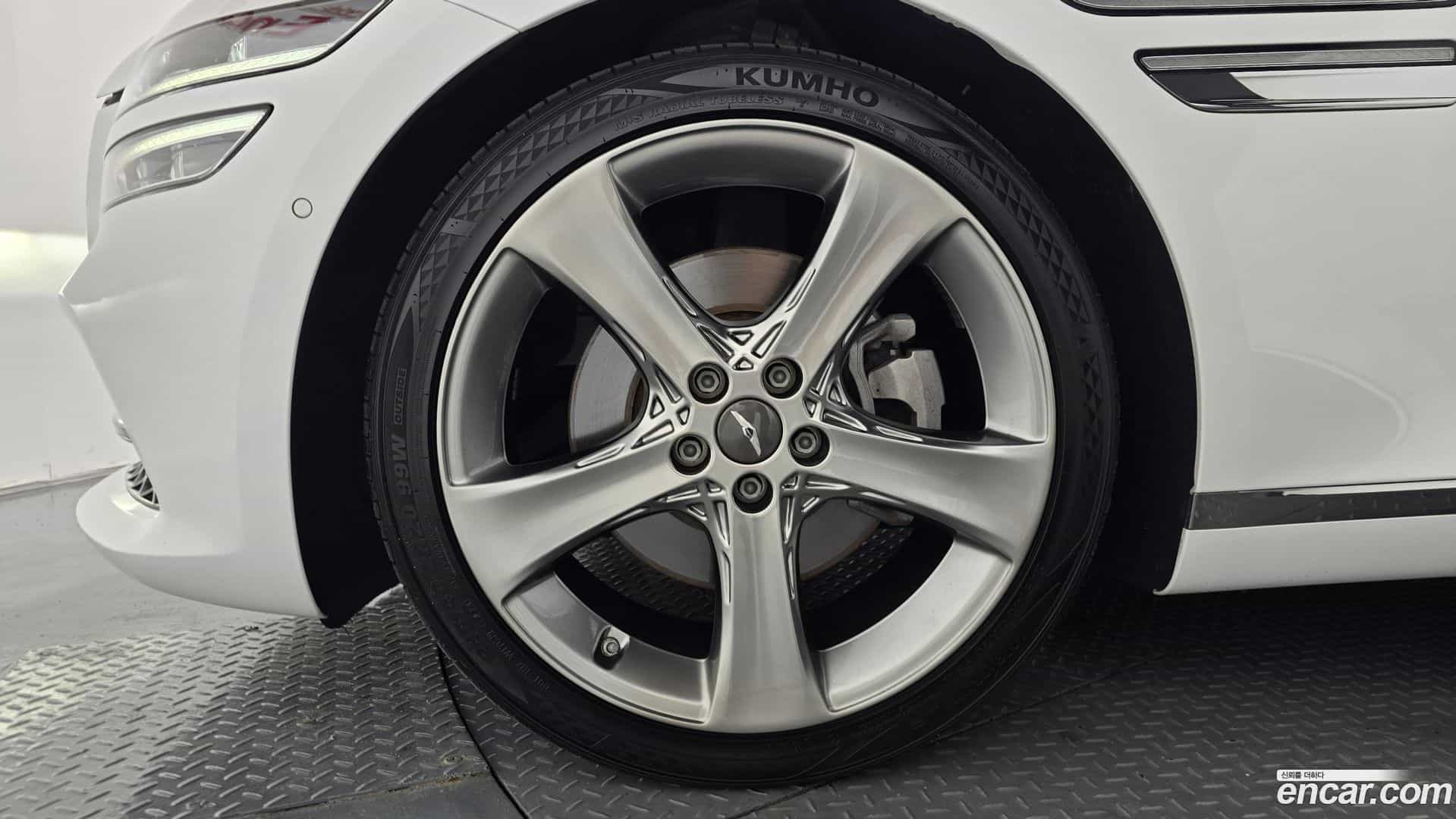 G80 Genesis 2020.11-OUTER-005