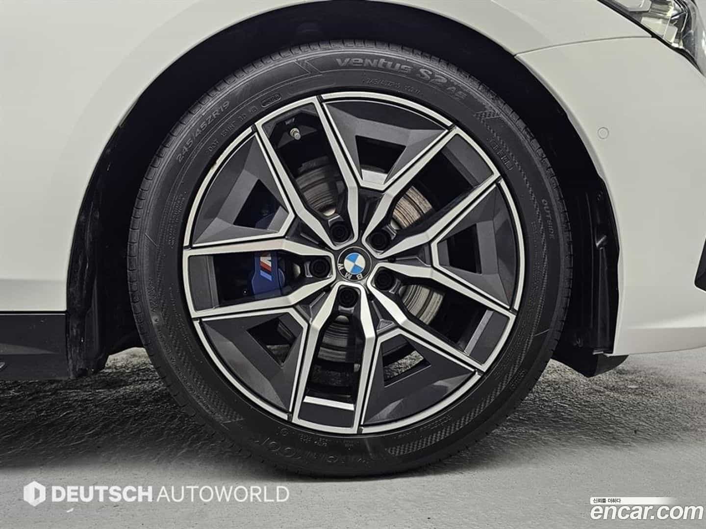 5-Series BMW 2024.1-OUTER-005