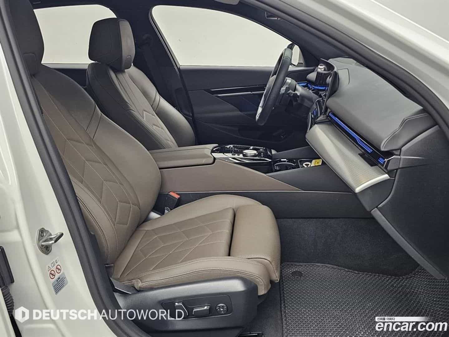5-Series BMW 2024.1-INNER-010