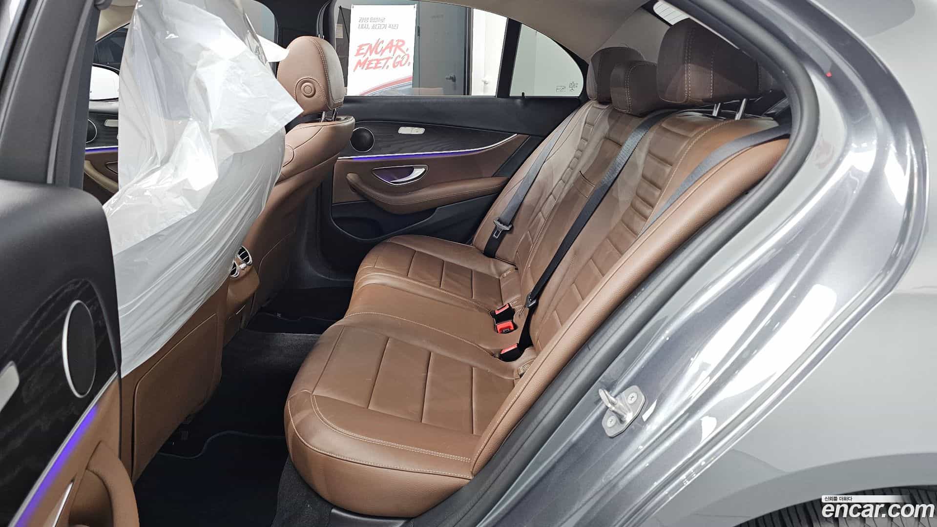 E-Class Mercedes-Benz 2017.6-OPTION-015
