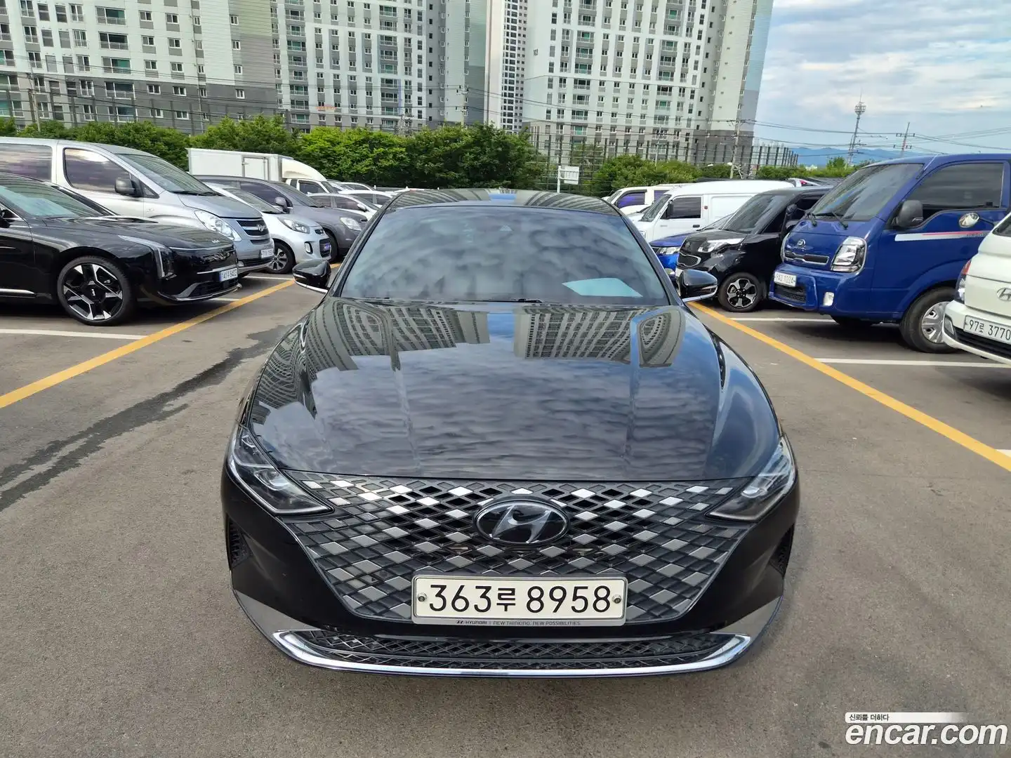 Grandeur Hyundai 2021.1-OUTER-002
