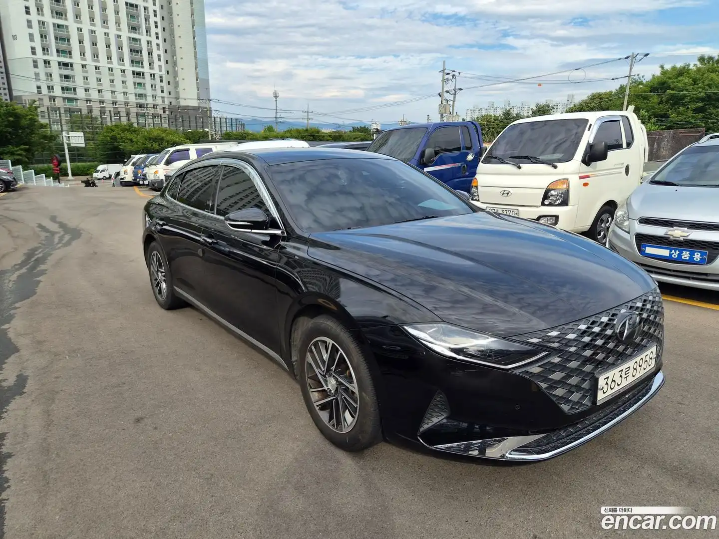 Grandeur Hyundai 2021.1-OUTER-003