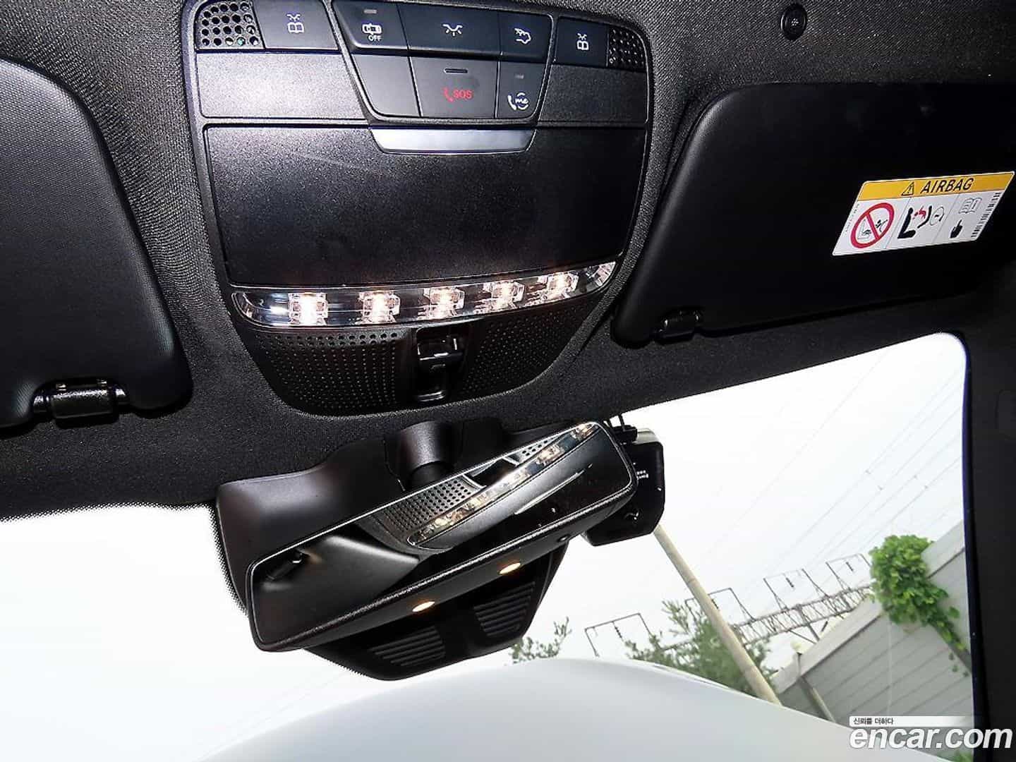EQC Mercedes-Benz 2020.11-OPTION-019