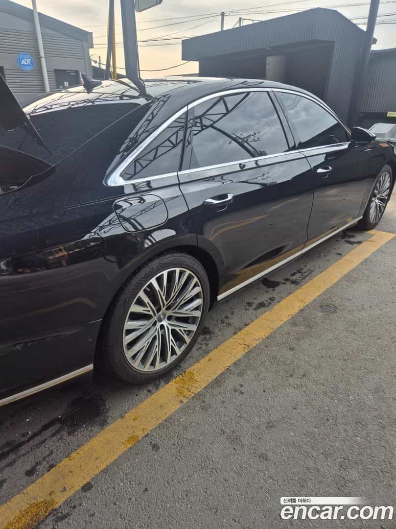 A8 Audi 2020.11-OUTER-003