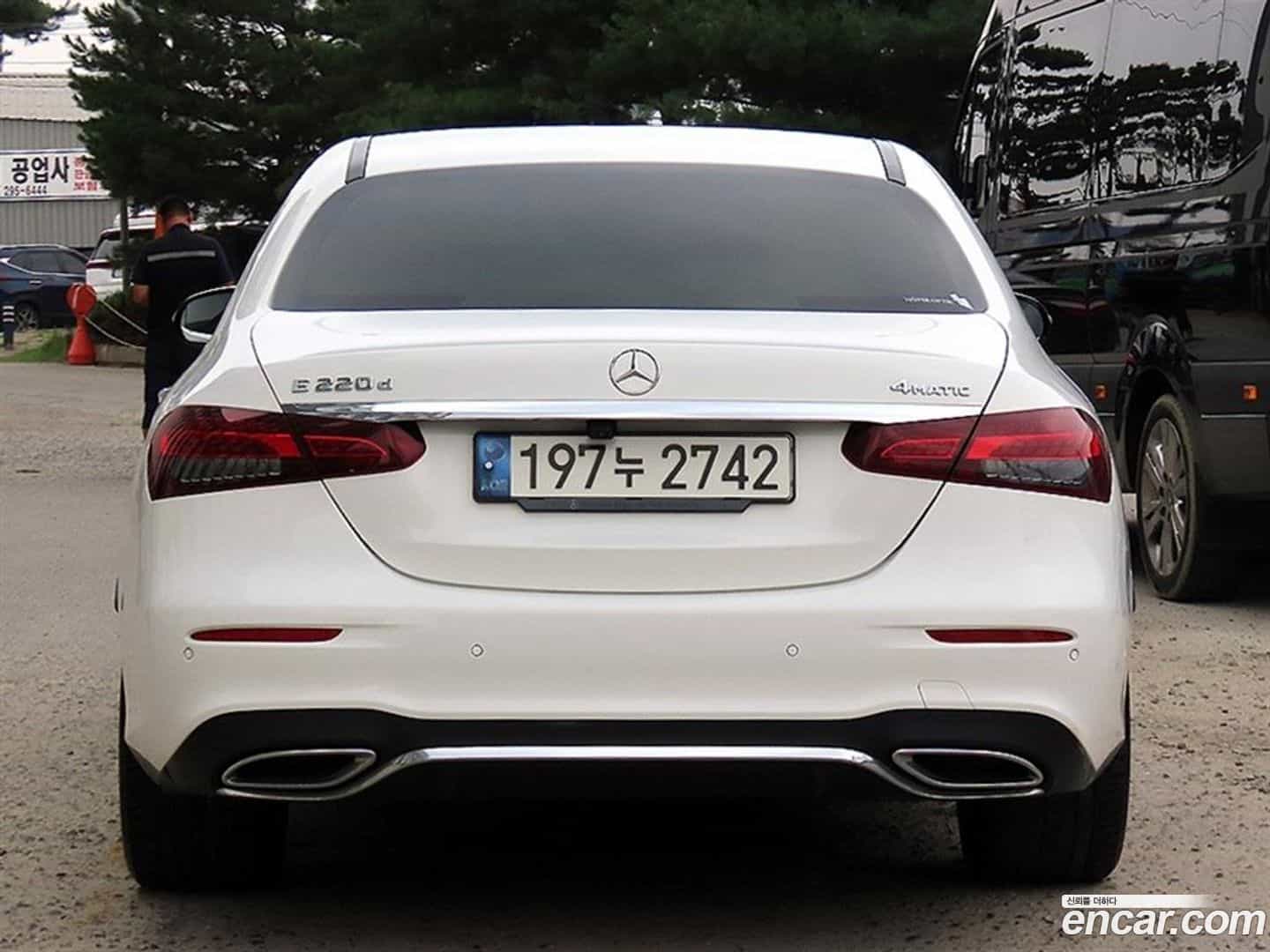E-Class Mercedes-Benz 2021.7-OUTER-004