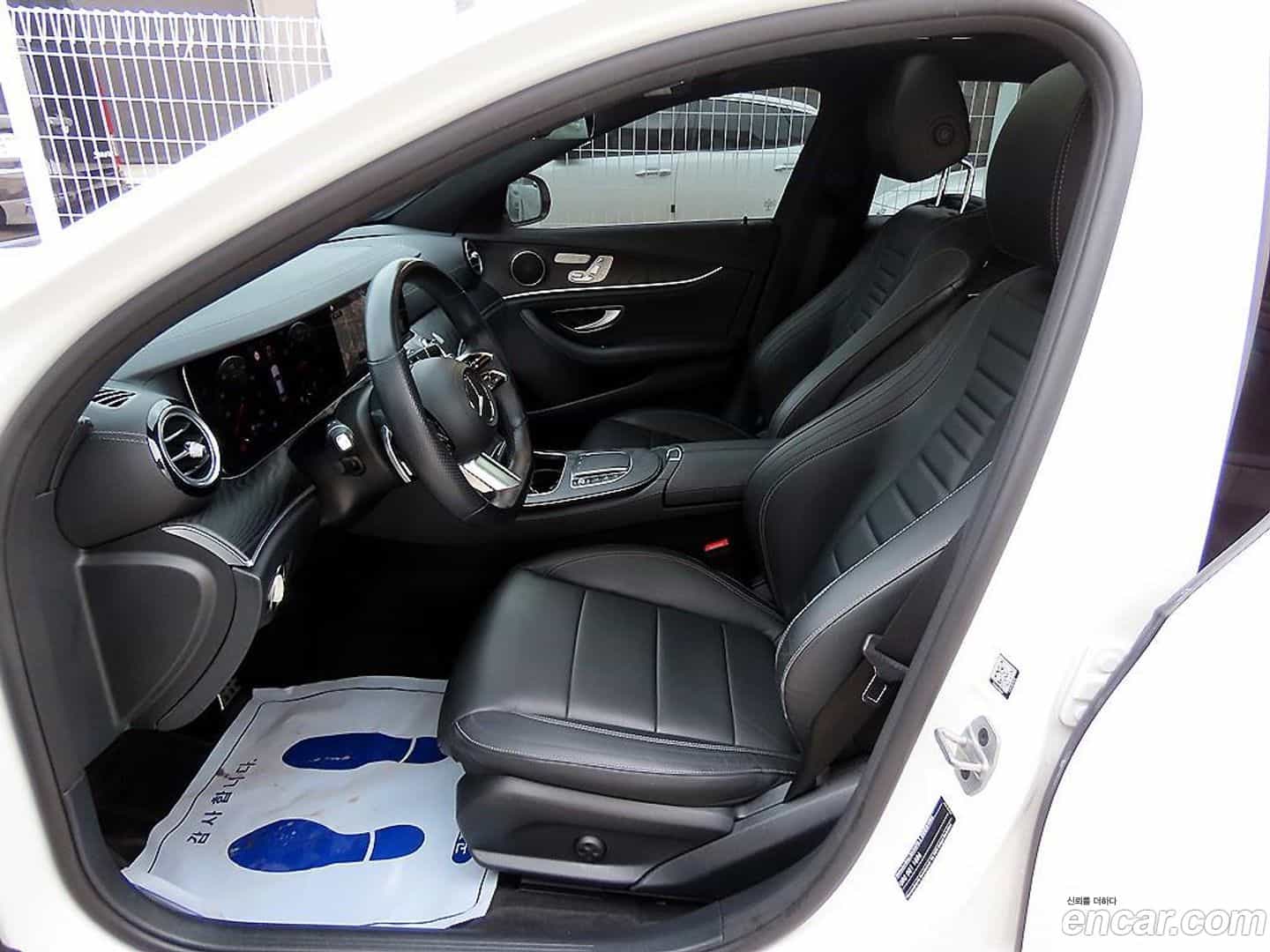 E-Class Mercedes-Benz 2021.7-OUTER-005