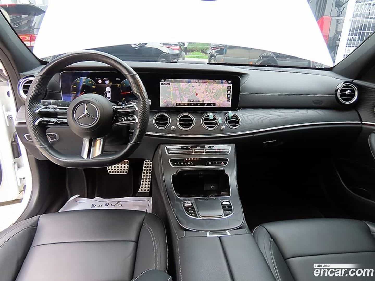 E-Class Mercedes-Benz 2021.7-INNER-007