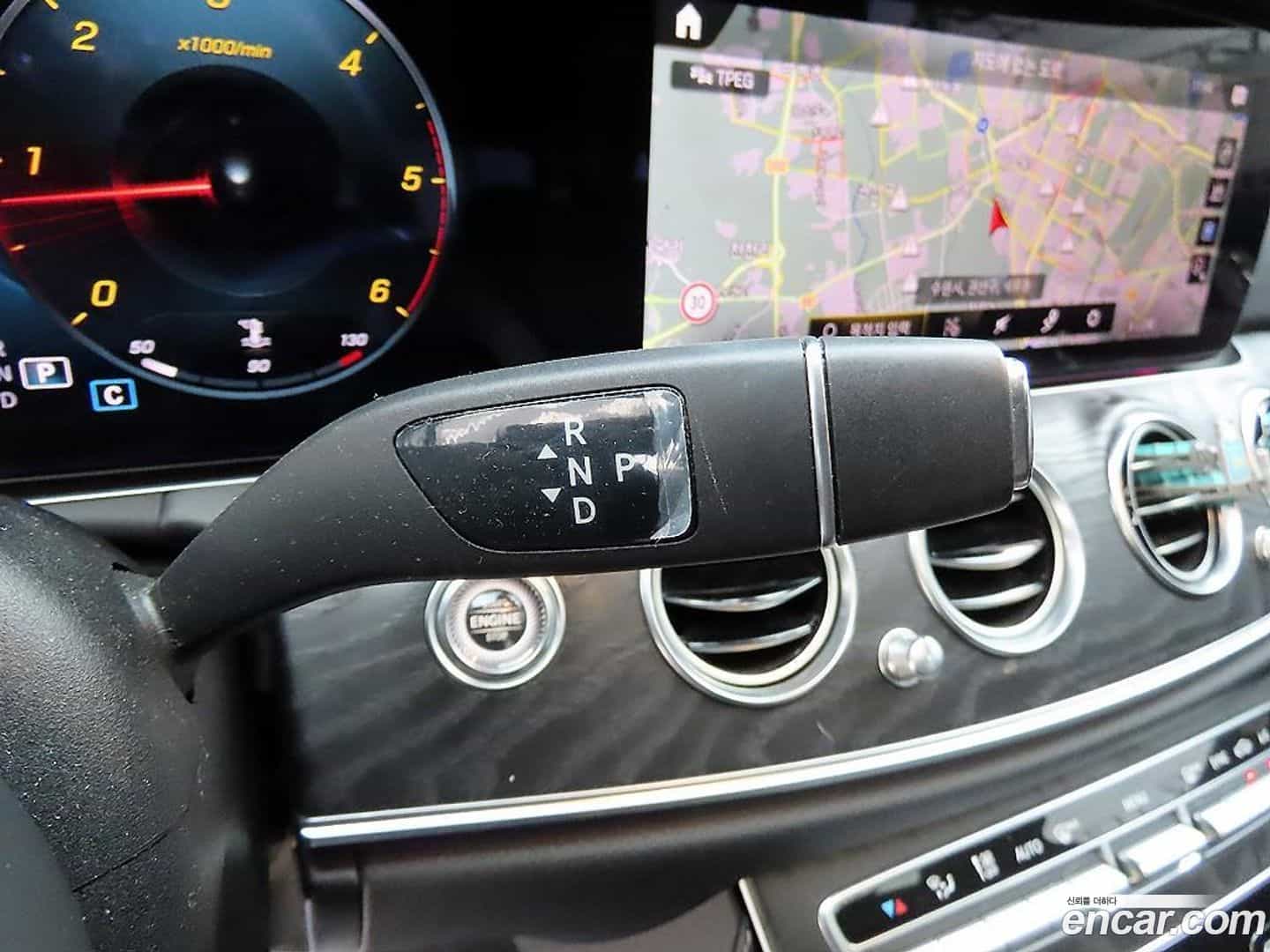 E-Class Mercedes-Benz 2021.7-OPTION-015
