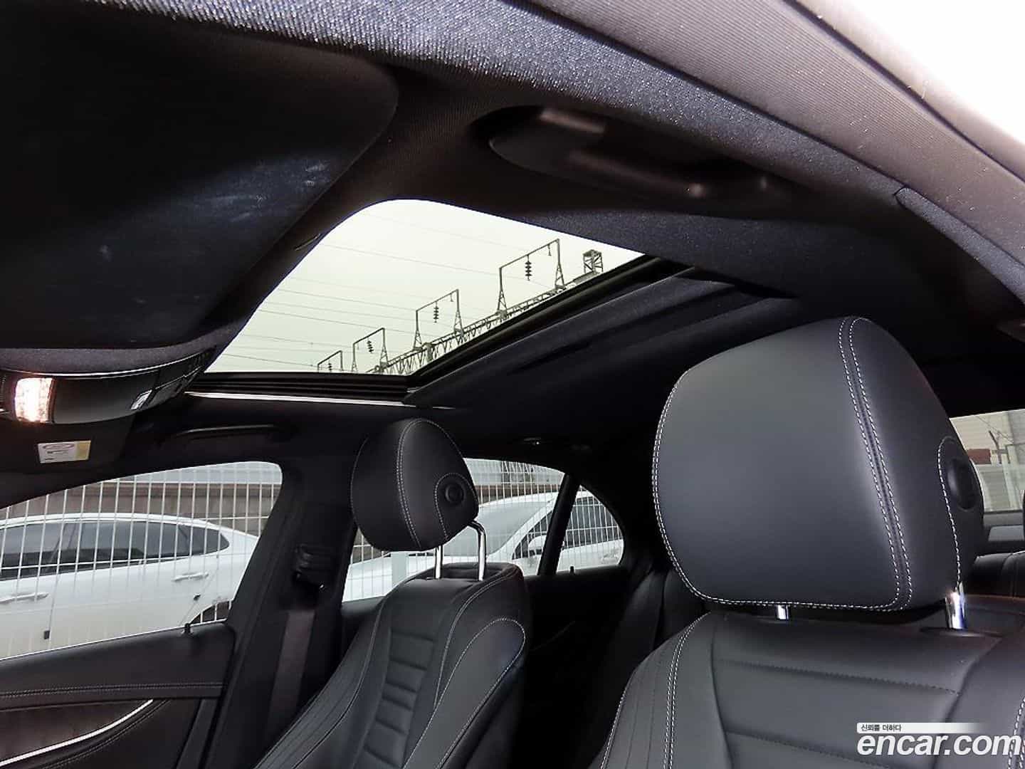 E-Class Mercedes-Benz 2021.7-OPTION-021