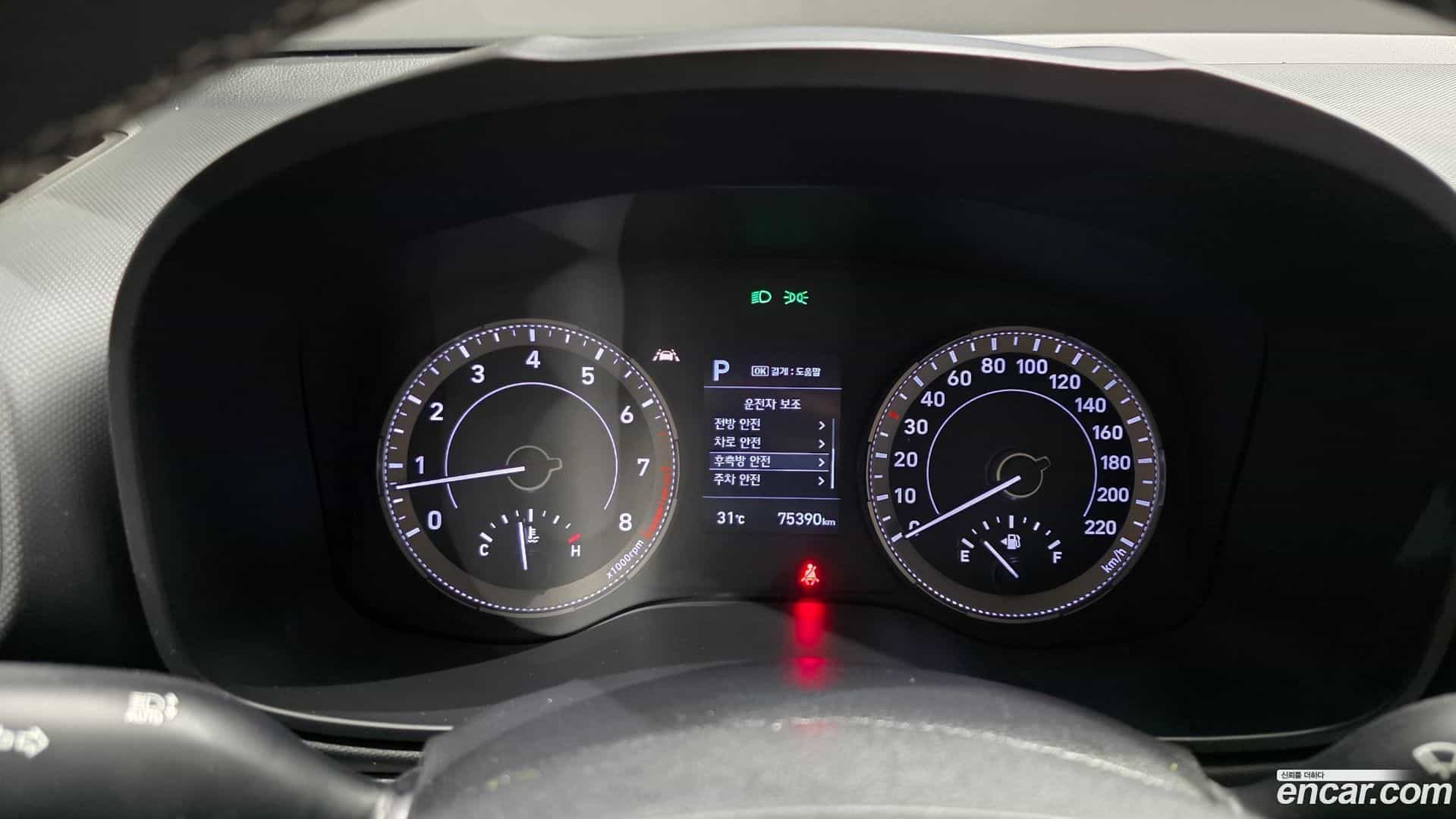 Venue Hyundai 2019.6-INNER-008