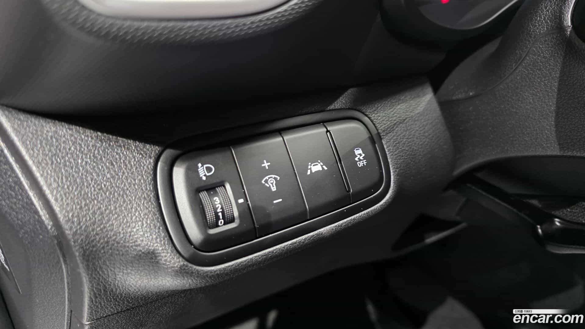Venue Hyundai 2019.6-OPTION-016