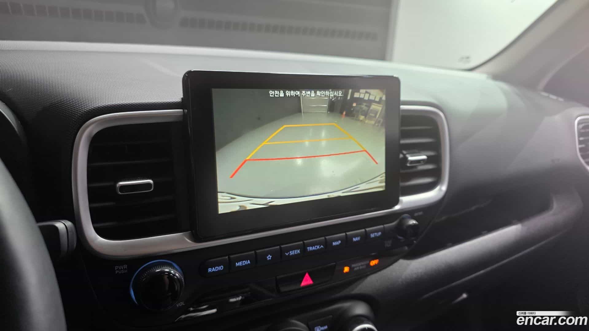 Venue Hyundai 2019.6-OPTION-019