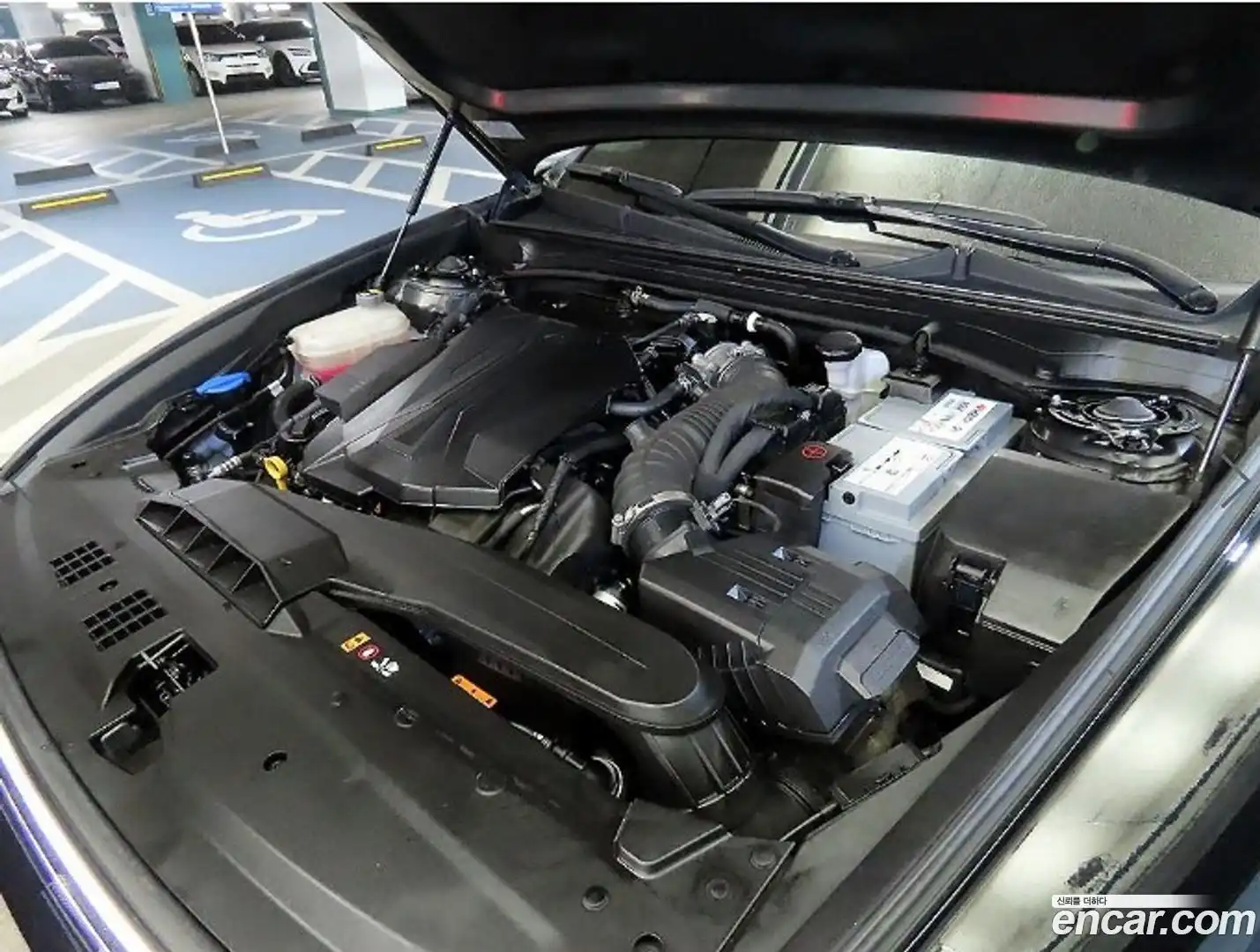 Grandeur Hyundai 2023.1-OPTION-023