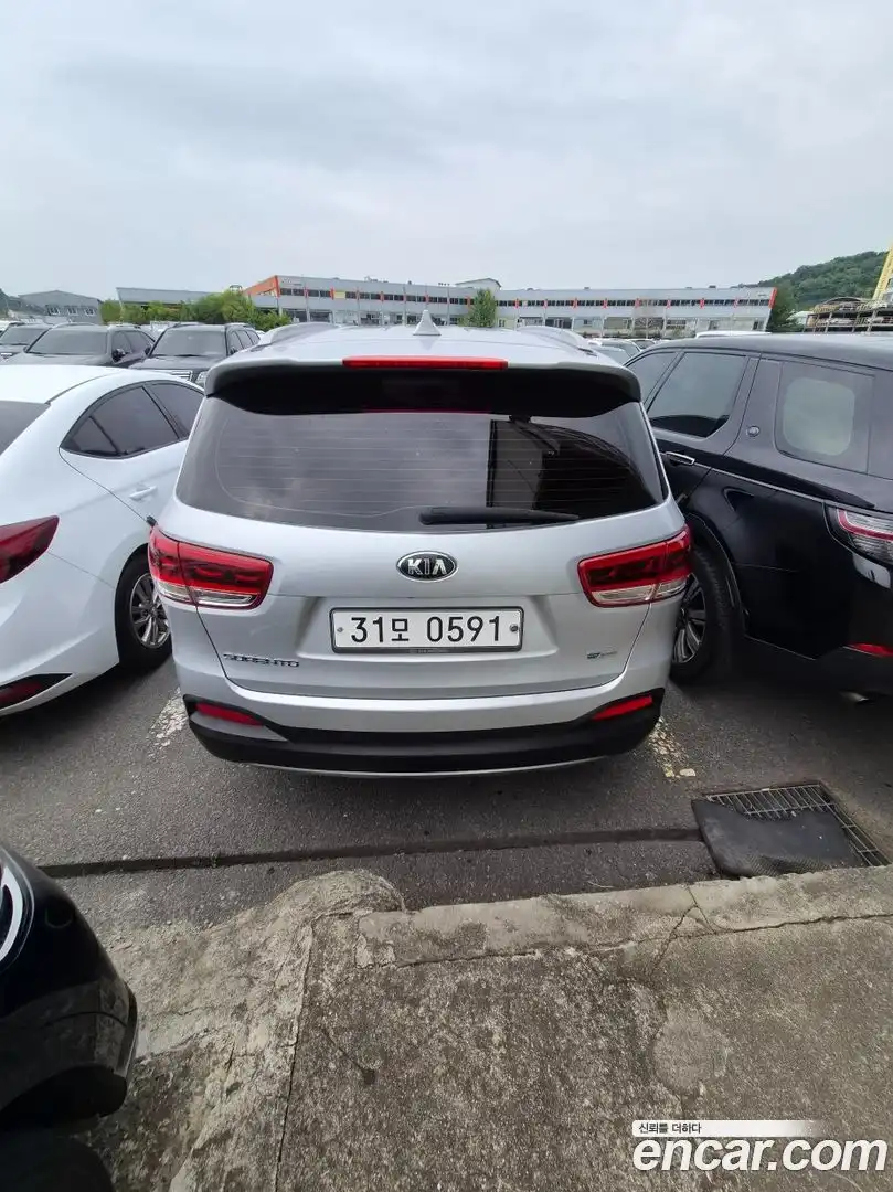 Sorento Kia 2016.3-OUTER-002