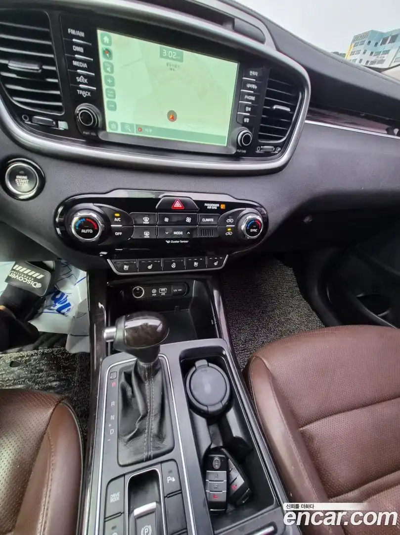 Sorento Kia 2016.3-INNER-009