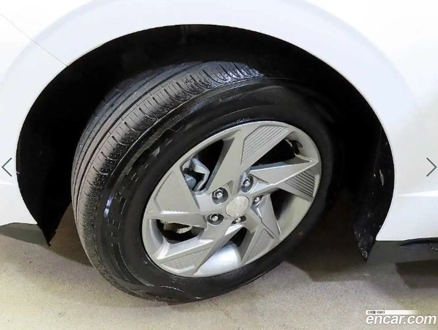 Sonata Hyundai 2025.1-OPTION-023
