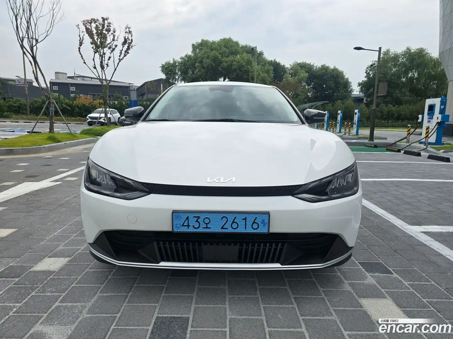 EV6 Kia 2022.8-OUTER-002