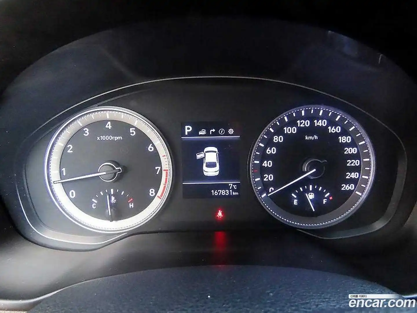 Grandeur Hyundai 2018.8-INNER-009