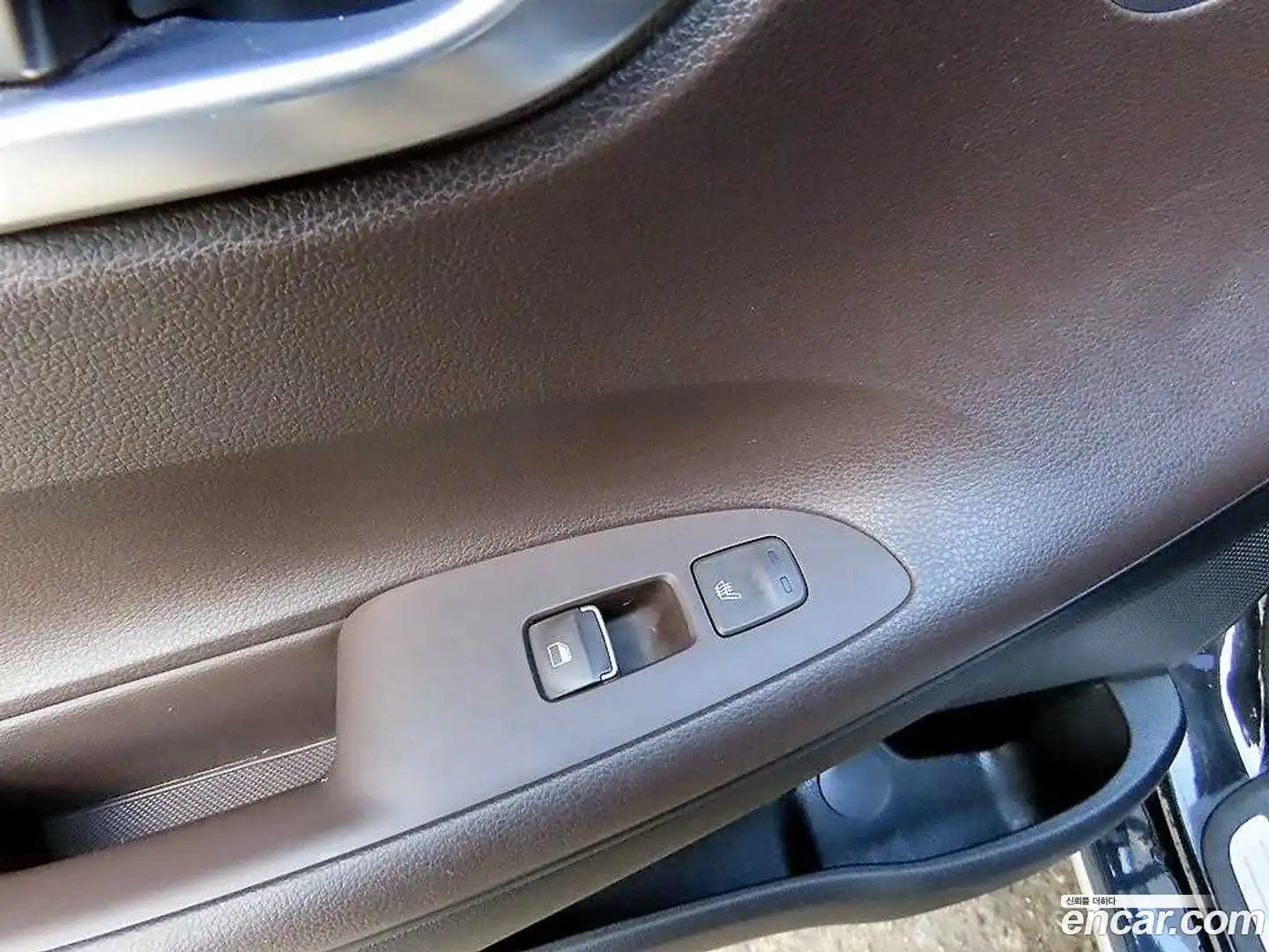 Grandeur Hyundai 2018.8-OPTION-020