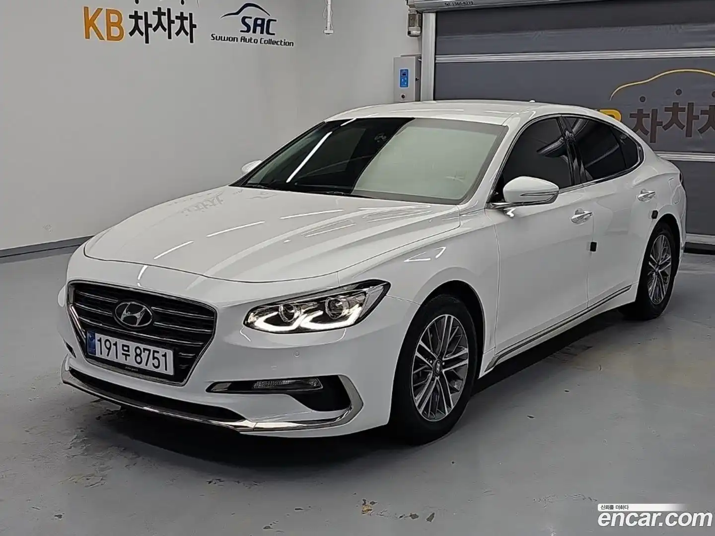 Grandeur Hyundai 2017.5-OUTER-001