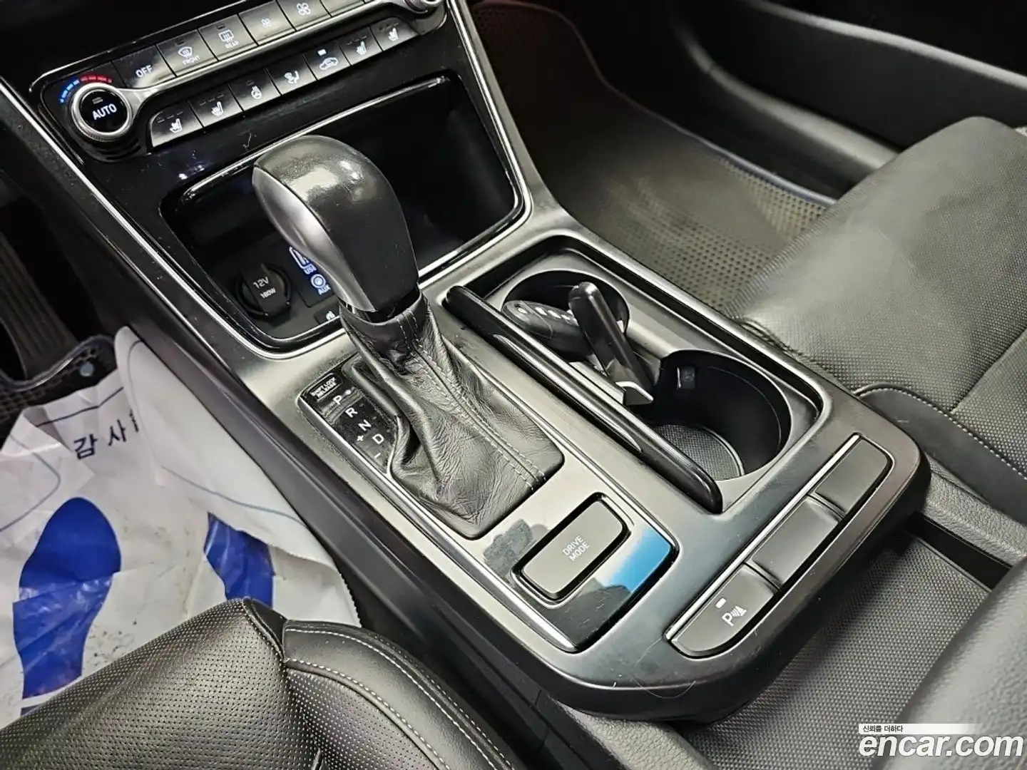 Grandeur Hyundai 2017.5-INNER-008