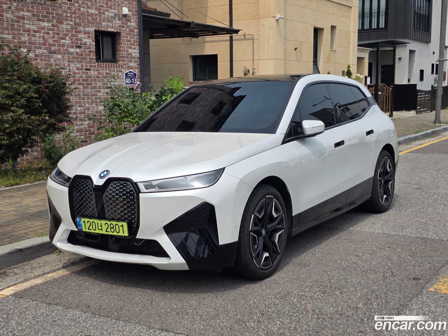 iX BMW 2024.9-OUTER-004