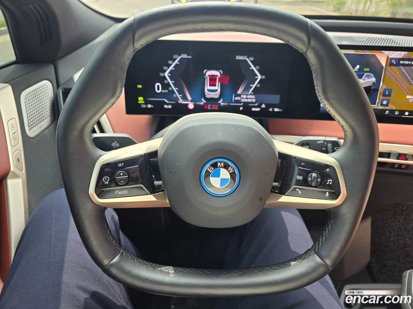 iX BMW 2024.9-OUTER-006