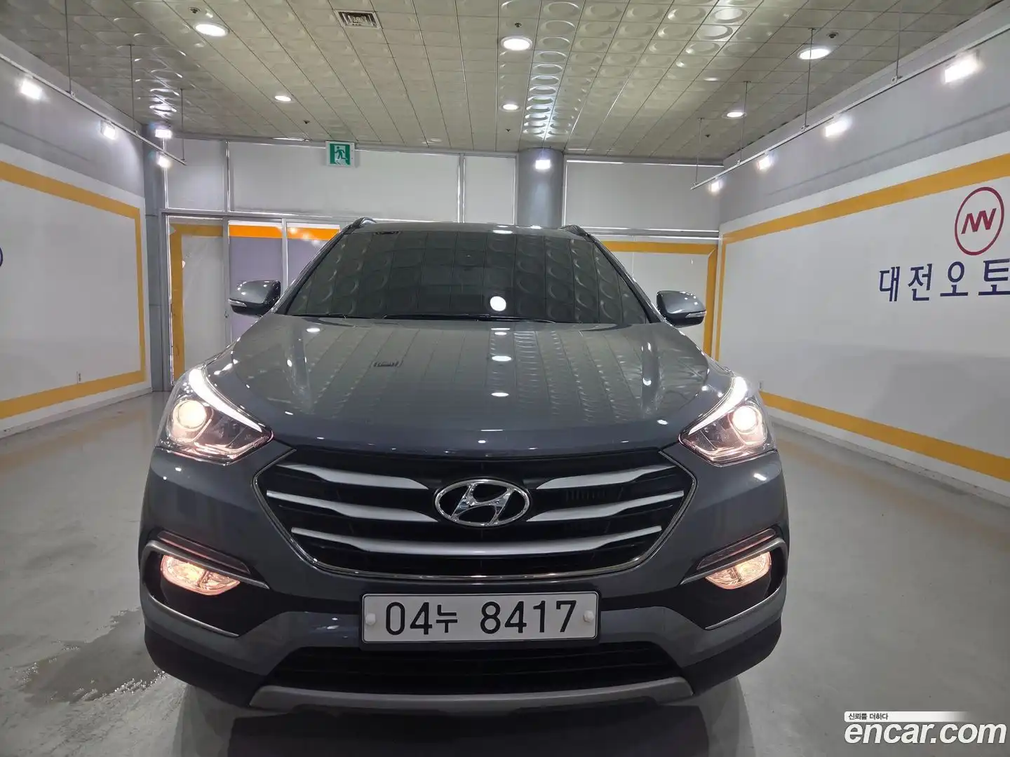 Santafe Hyundai 2017.2-OUTER-001