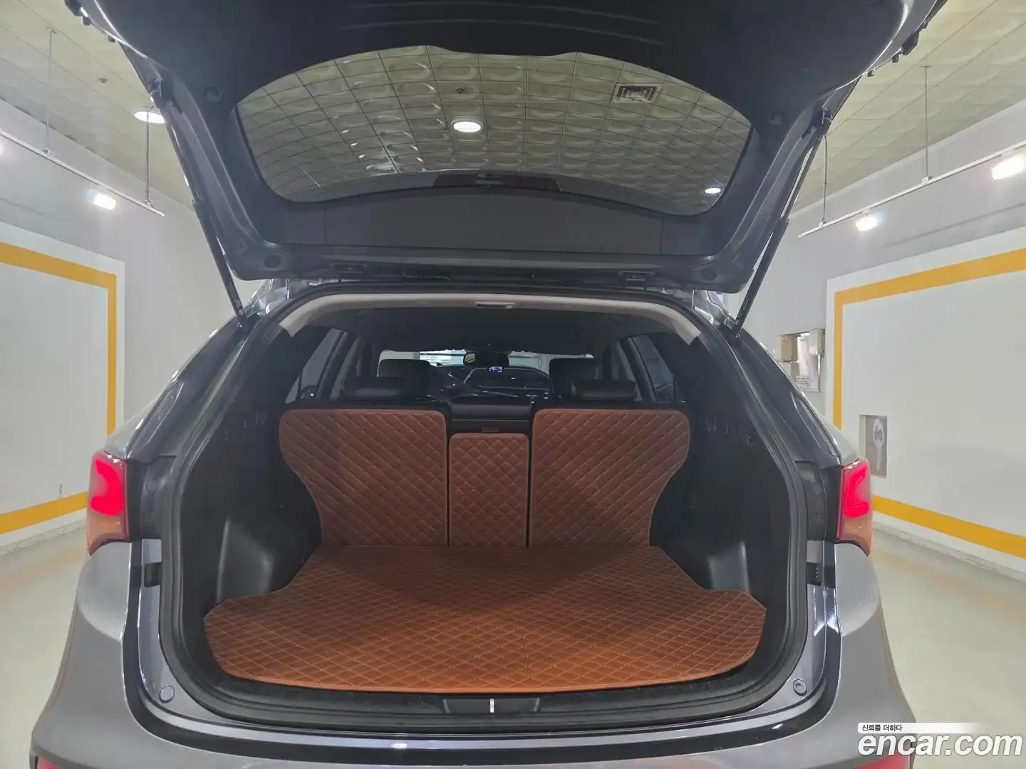 Santafe Hyundai 2017.2-OUTER-006