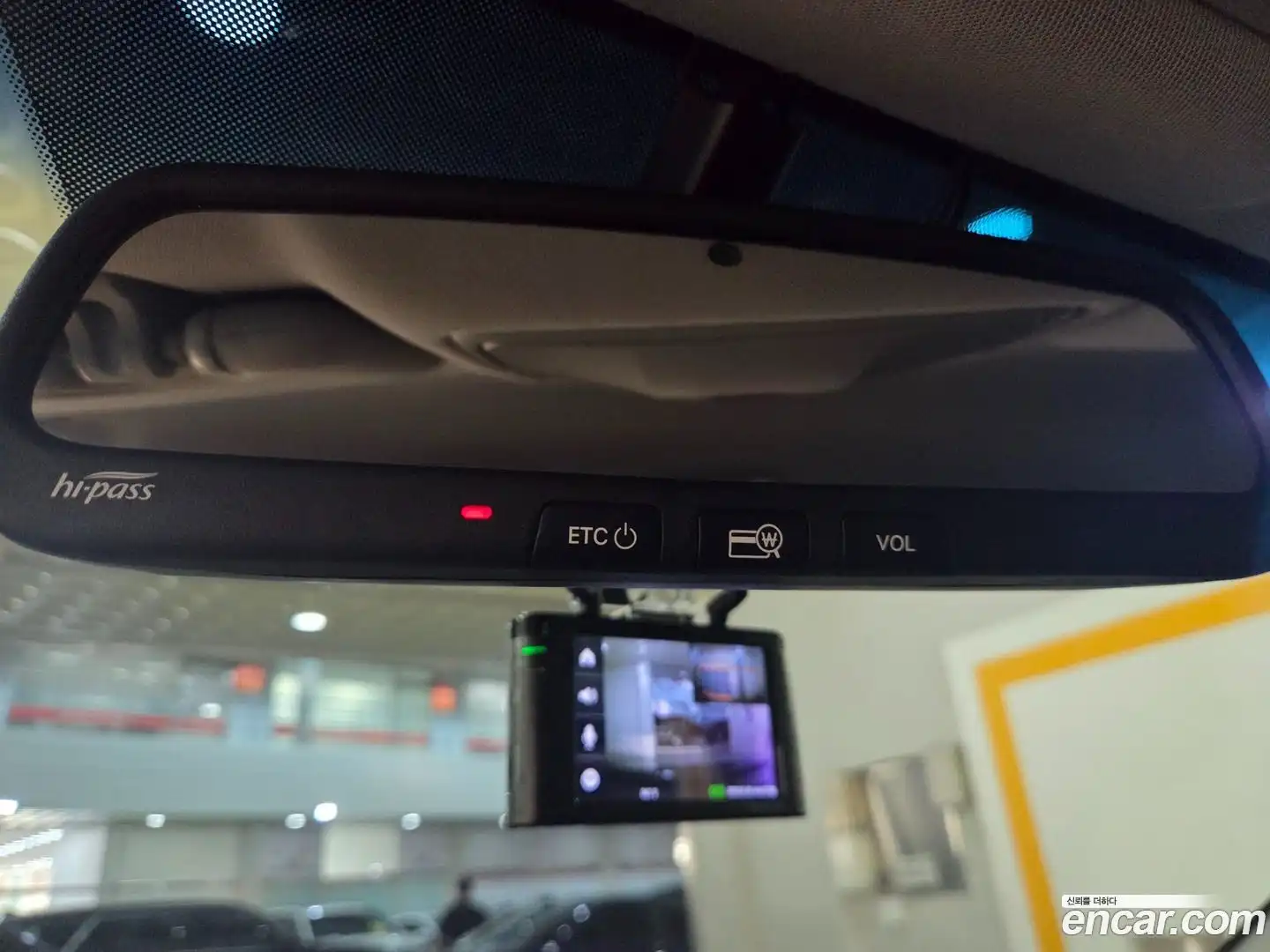 Santafe Hyundai 2017.2-INNER-010