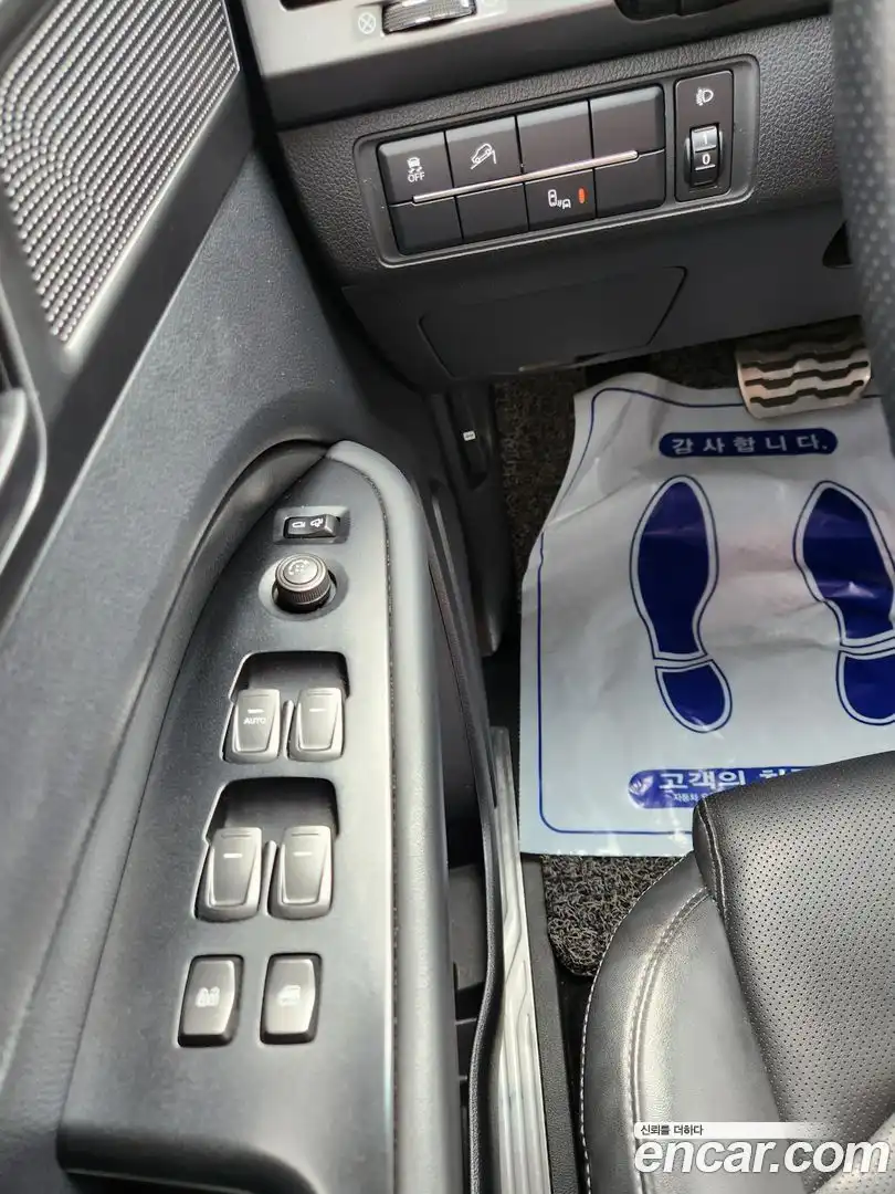 Rexton KG Mobility 2021.7-OPTION-022