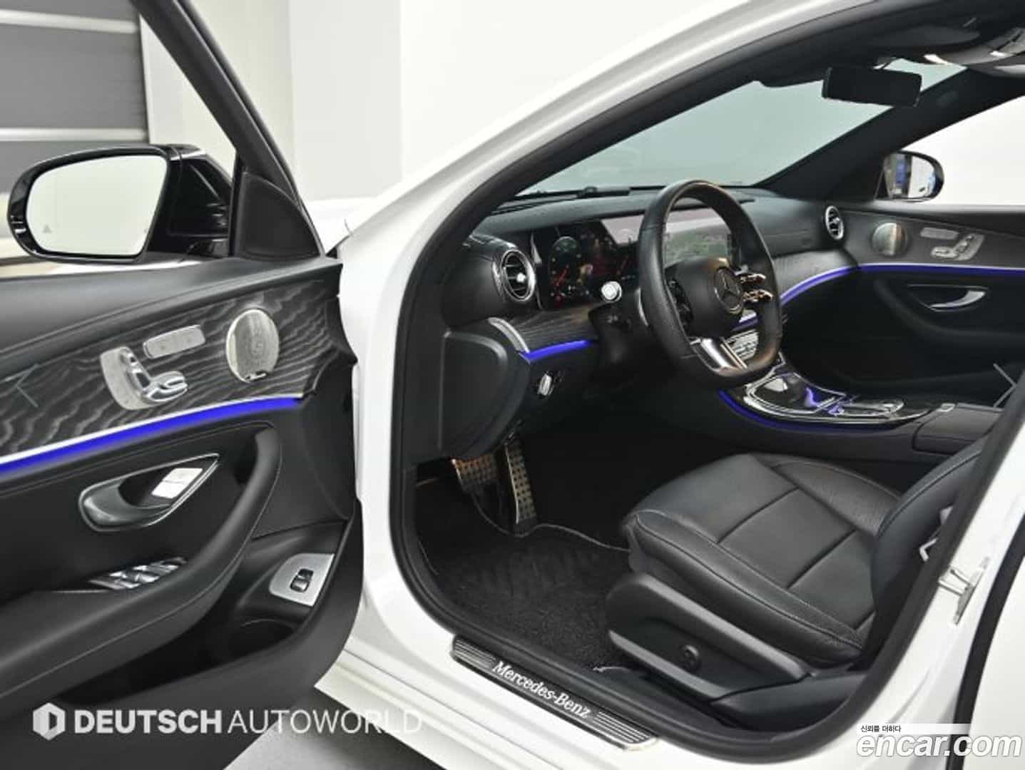 E-Class Mercedes-Benz 2022.3-OPTION-015