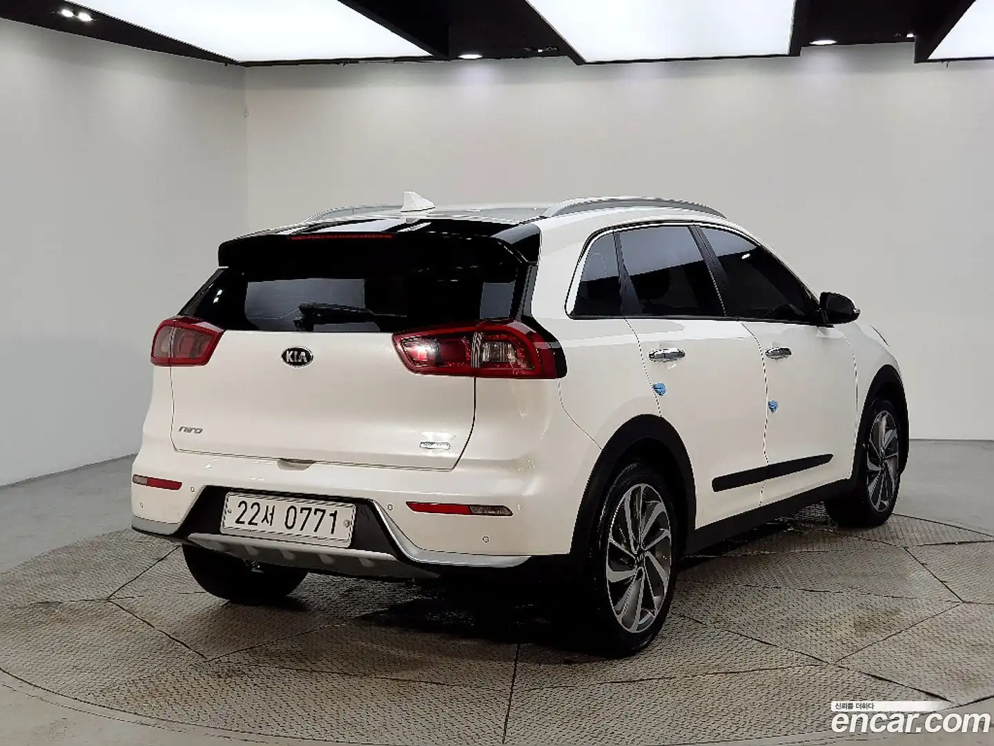 Niro Kia 2016.5-OUTER-004