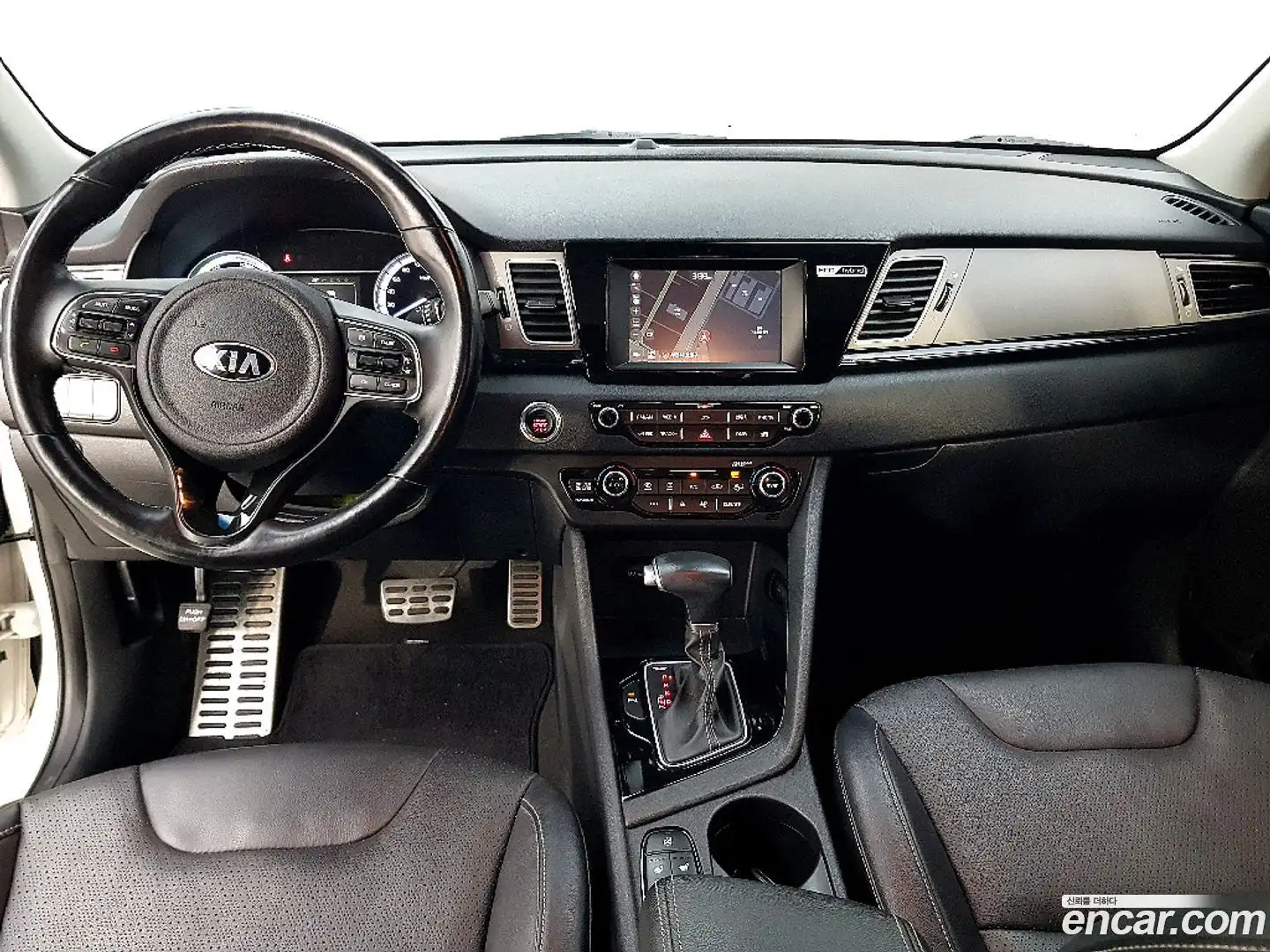 Niro Kia 2016.5-OUTER-005