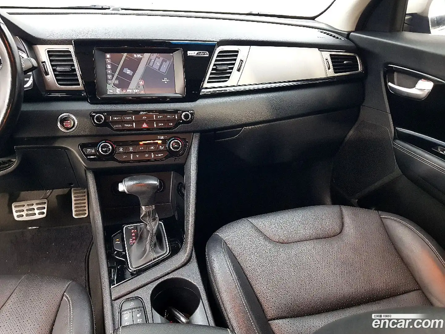 Niro Kia 2016.5-INNER-010
