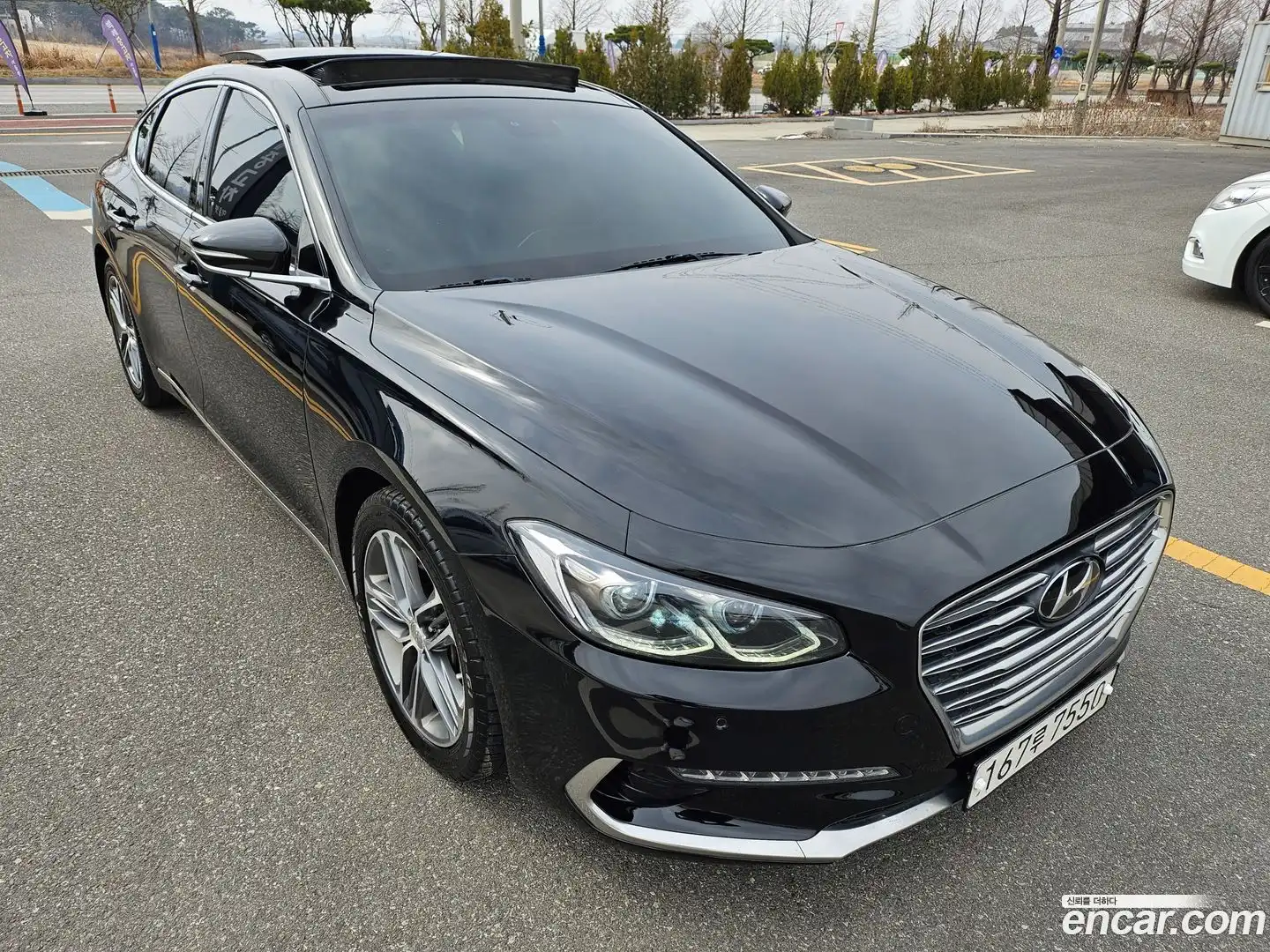 Grandeur Hyundai 2017.2-OUTER-003